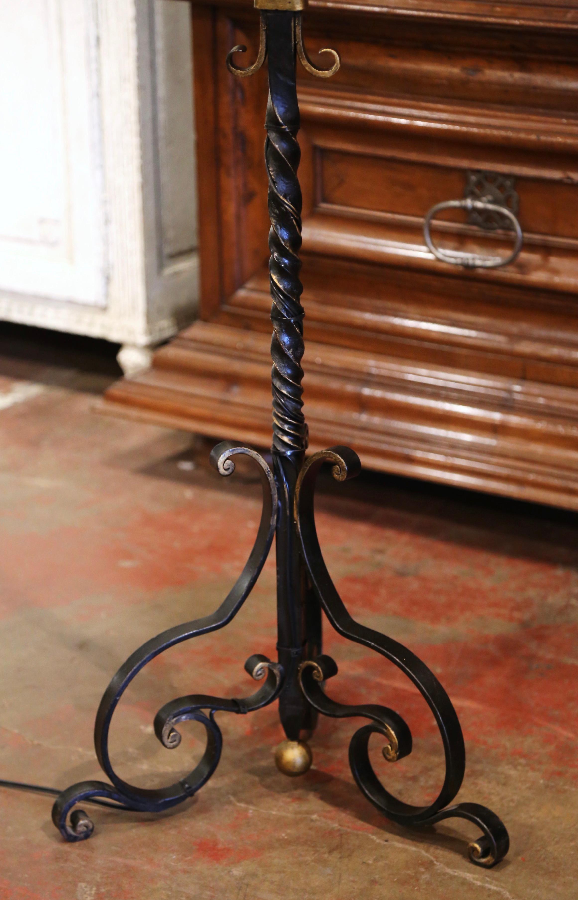Early 20th Century French Gothic Cathedral Forged Iron Five-Light Floor Lamp In Excellent Condition In Dallas, TX