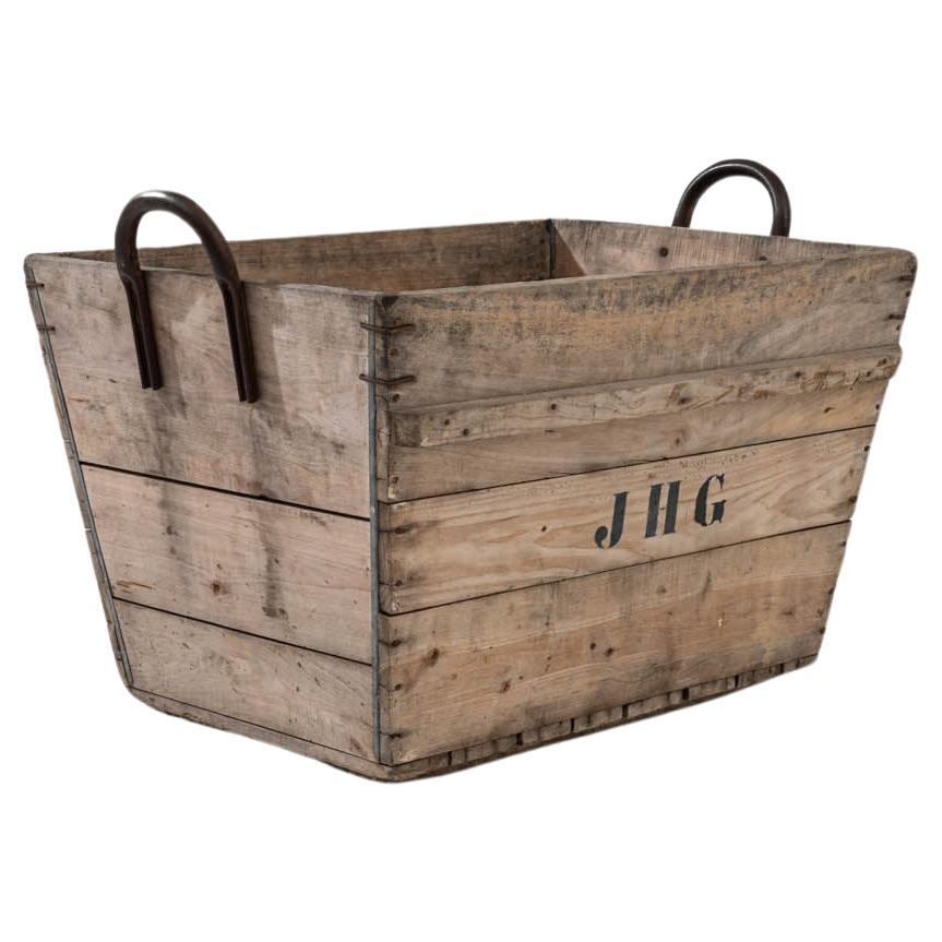 Early 20th Century French Grape Crate For Sale