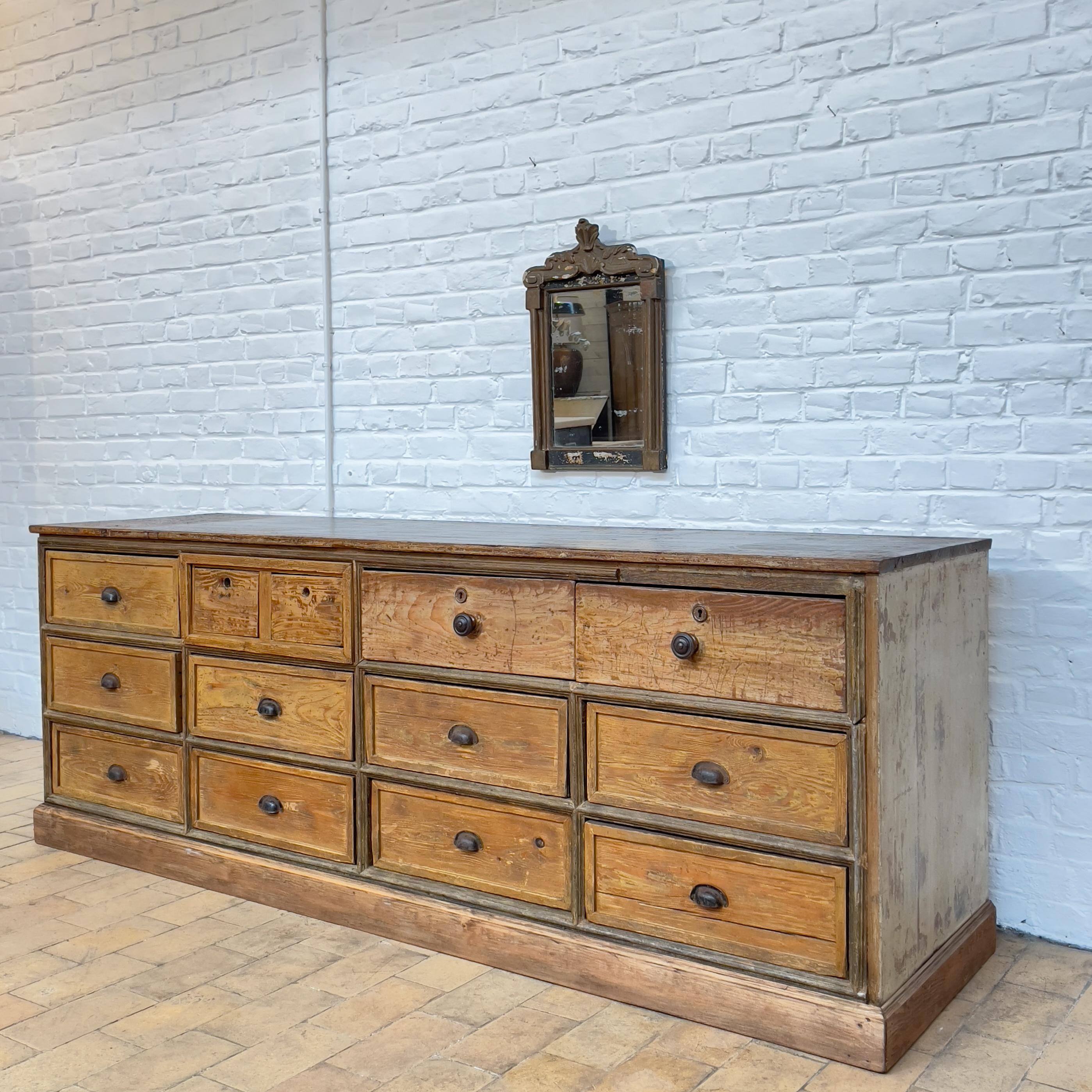 Early 20th Century French Haberdashery Cabinet with Drawers 2