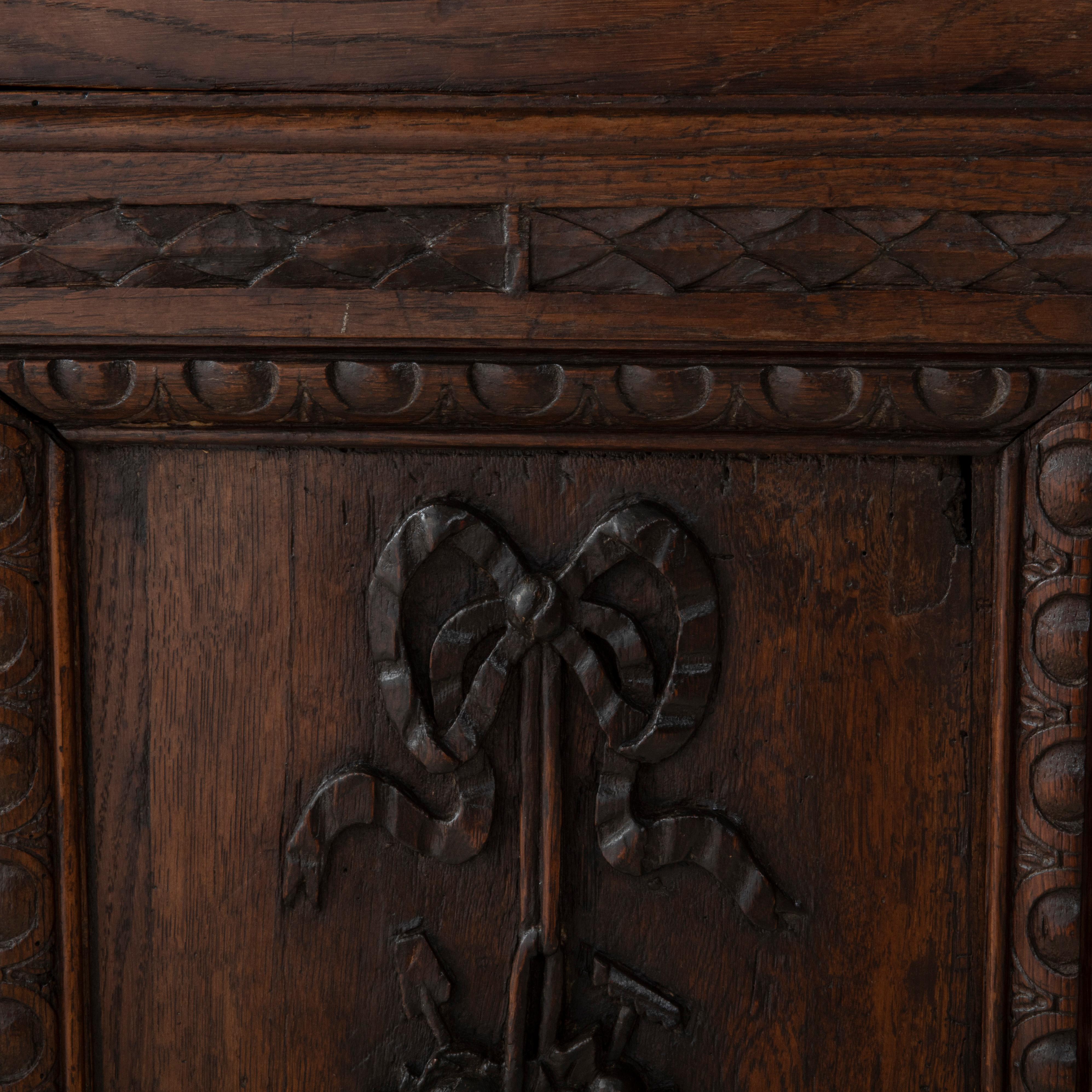 Early 20th Century French Hand Carved Oak Cabinet, Nightstand, or Side Table 7
