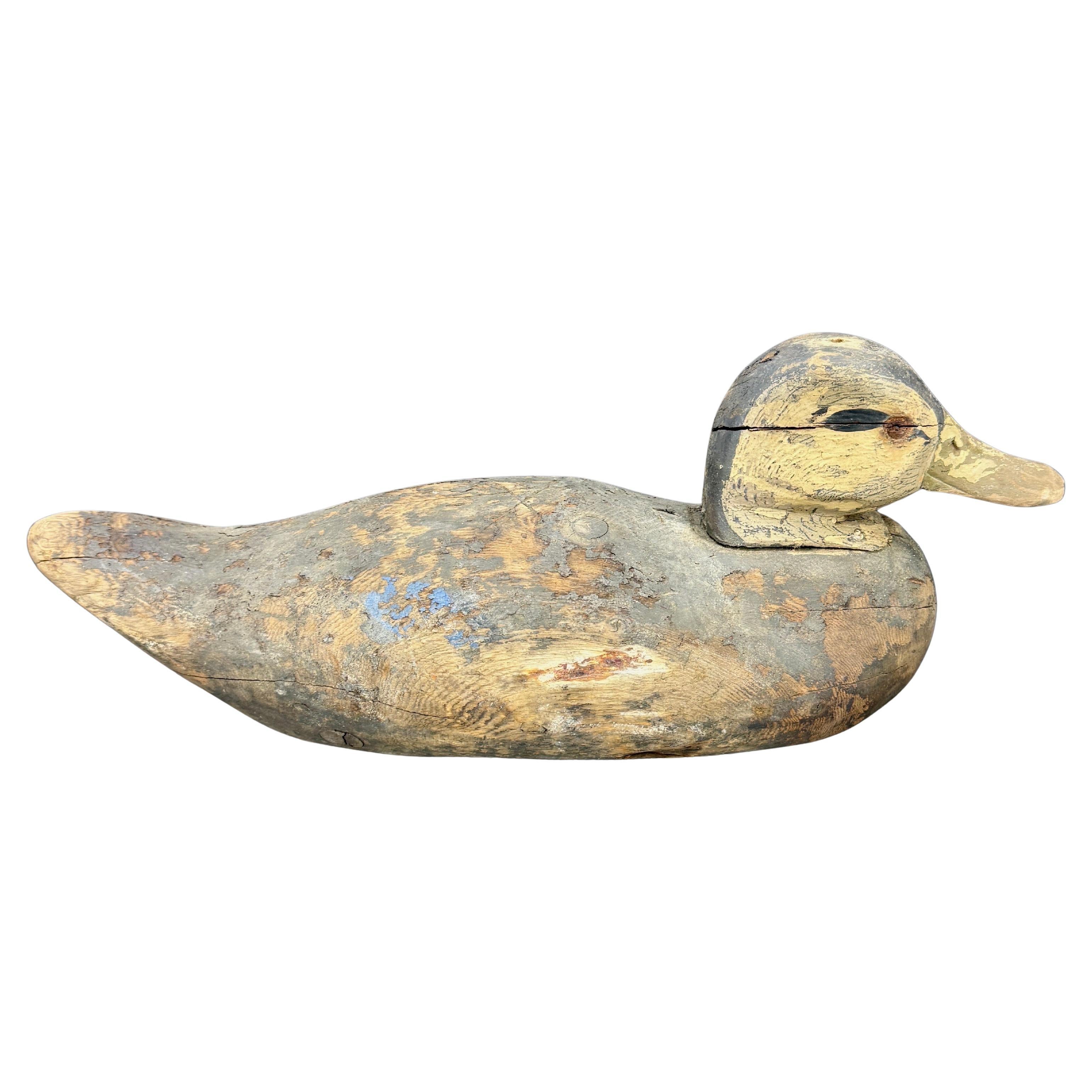 Artisanat Appelant de canard en bois sculpté à la main du début du 20e siècle. en vente