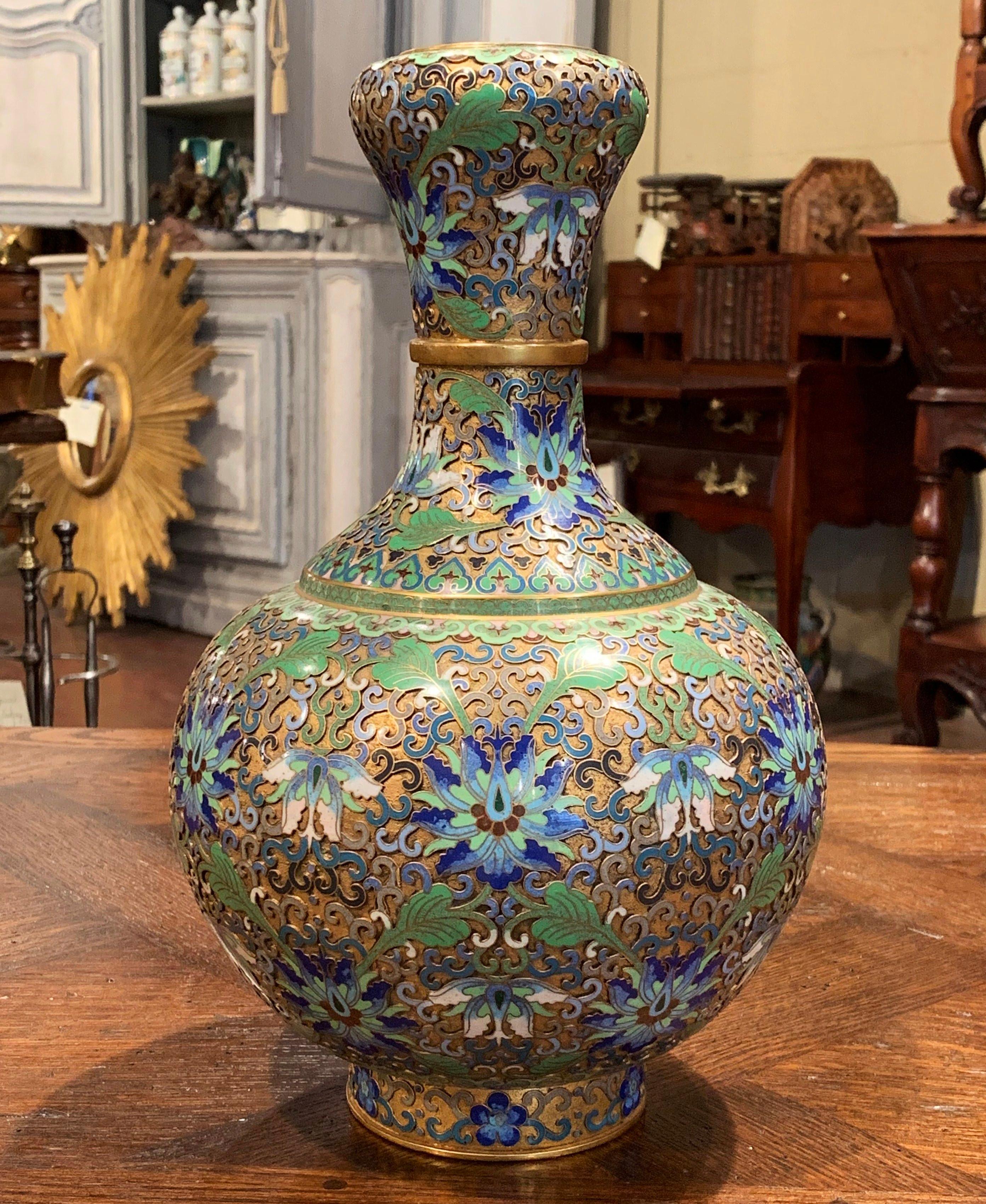 Early 20th Century French Handcrafted Cloisonne Copper Vase with Brass Ring In Excellent Condition In Dallas, TX