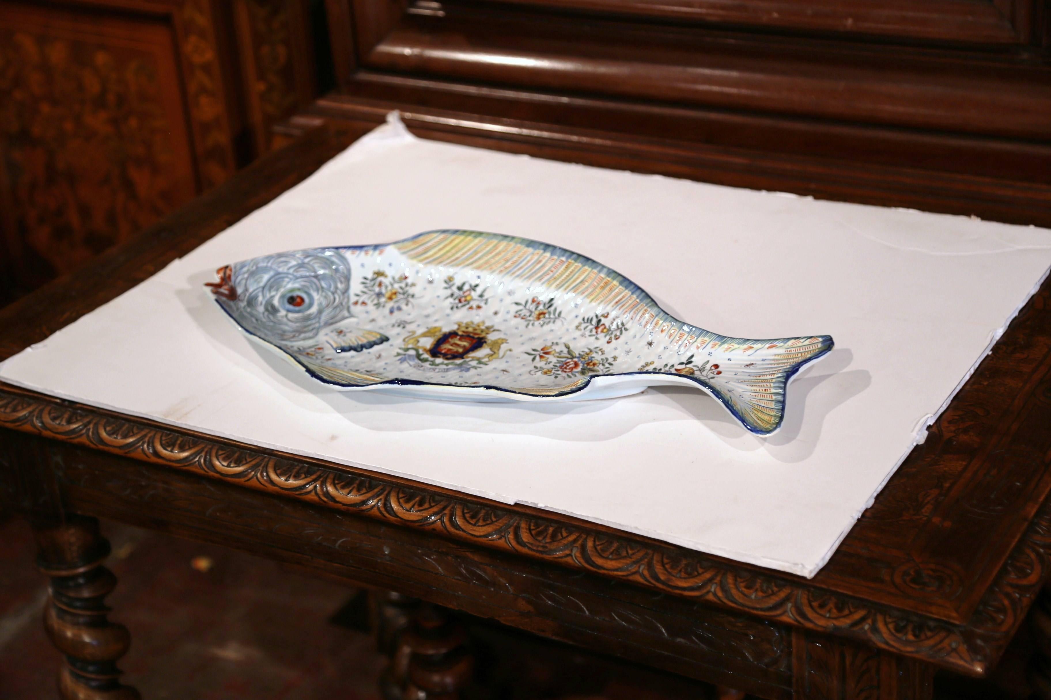 Early 20th Century French Hand Painted Faience Fish Platter from Normandy 3