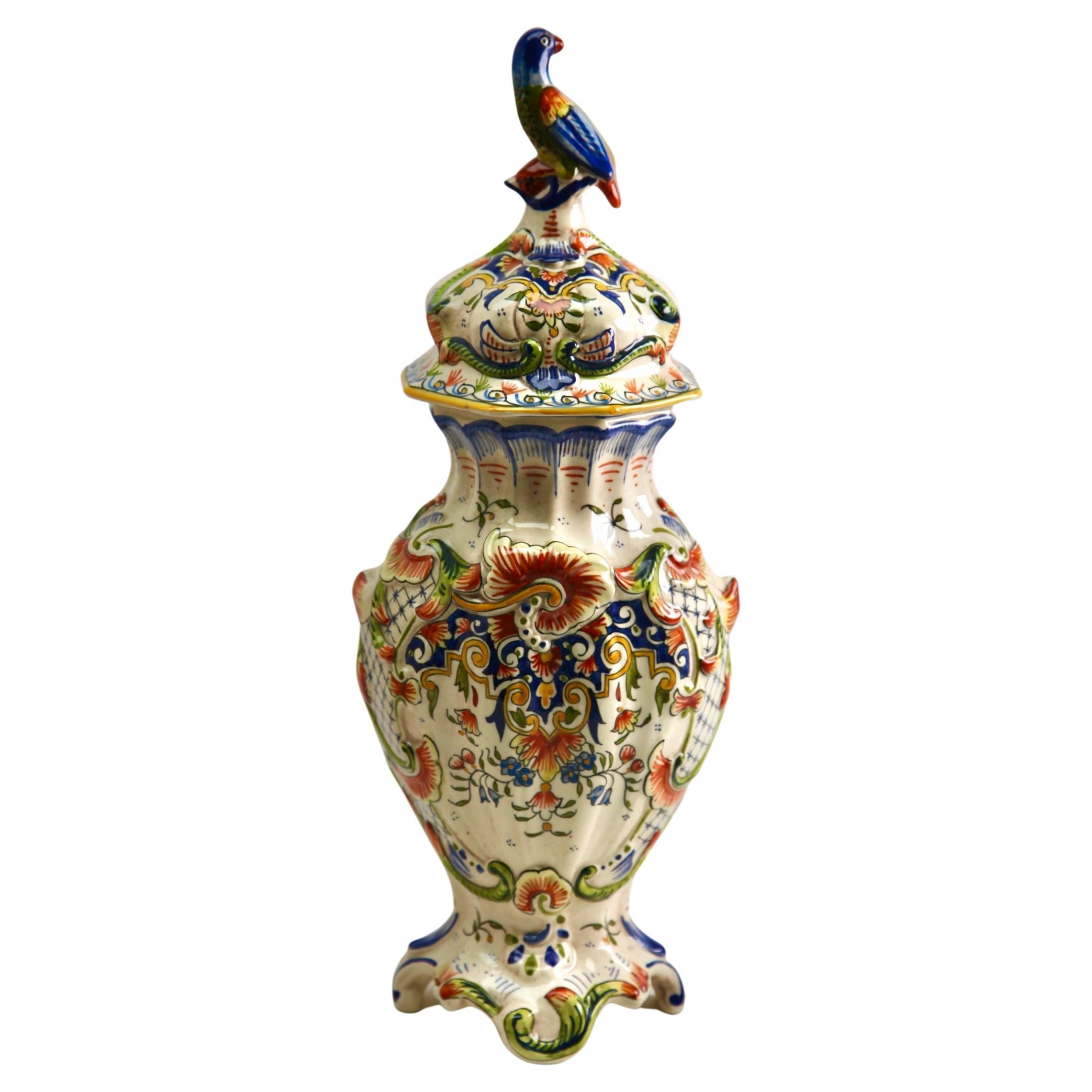 Große französische handbemalte Fayence-Vase aus Rouen, frühes 20. Jahrhundert