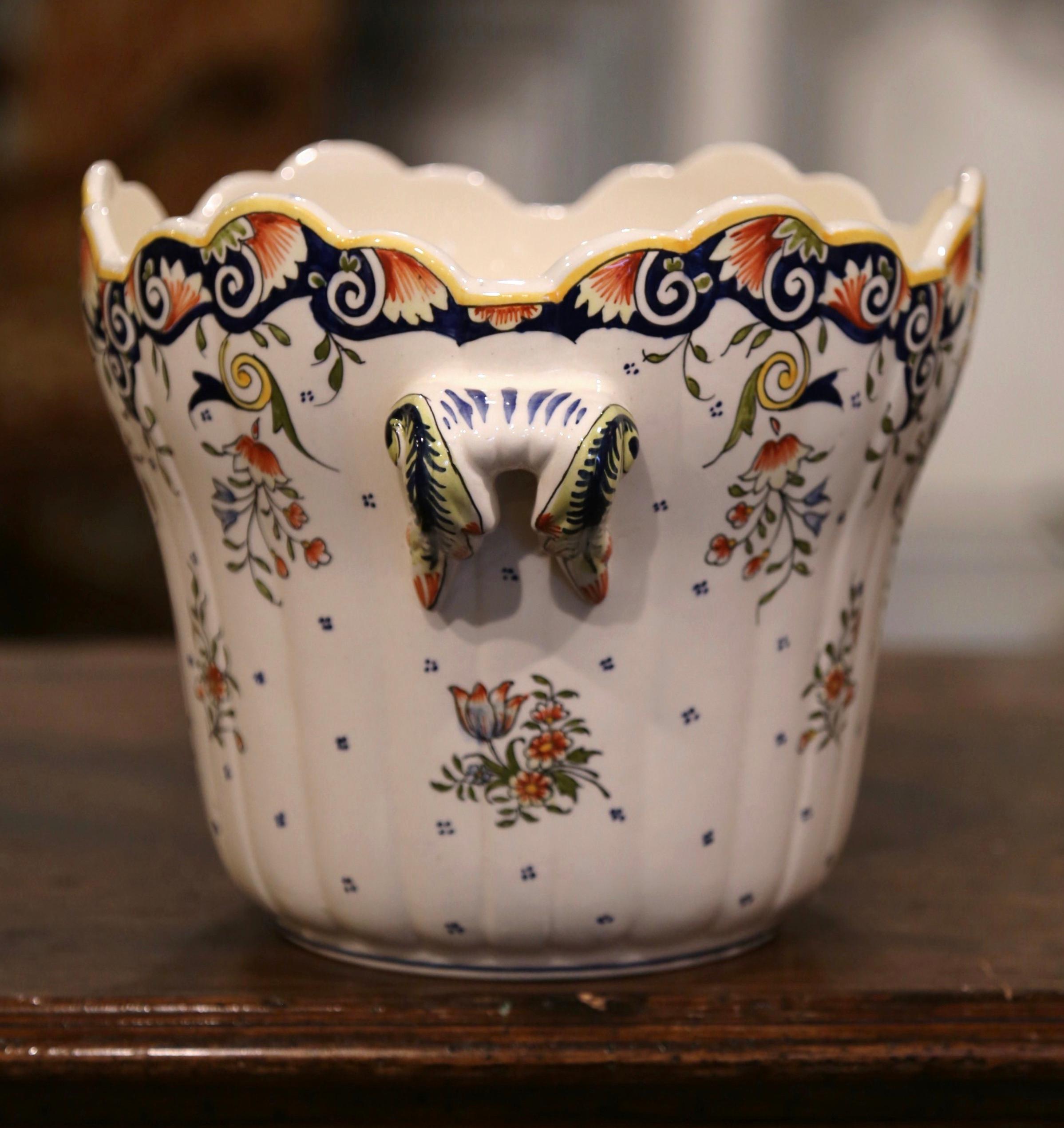 Early 20th Century French Hand-Painted Faience Planter with Handles from Rouen In Excellent Condition In Dallas, TX