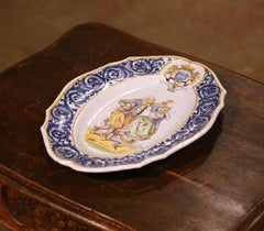 Early 20th Century French Hand-Painted Henriot Quimper Oval Faïence Wall Plaque