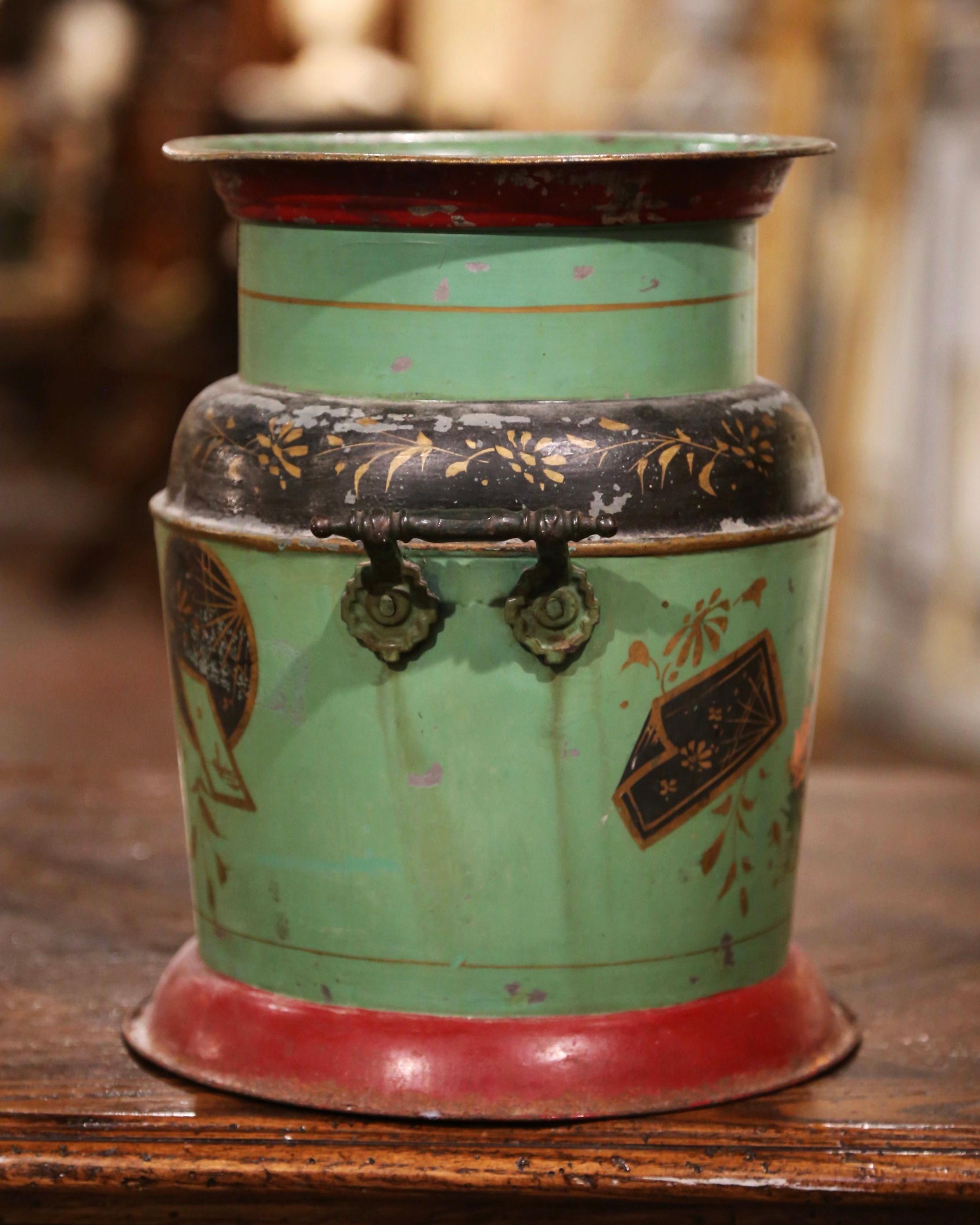 Early 20th Century French Hand Painted Tole Bucket with Lid For Sale 3