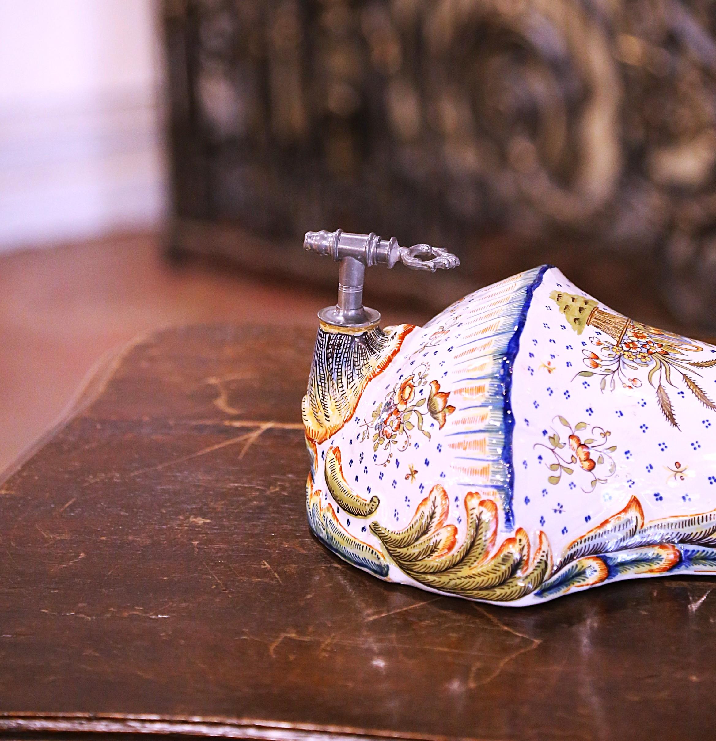 Fontaine Lavabo en faïence peinte à la main avec Stand, début du 20ème siècle en vente 3