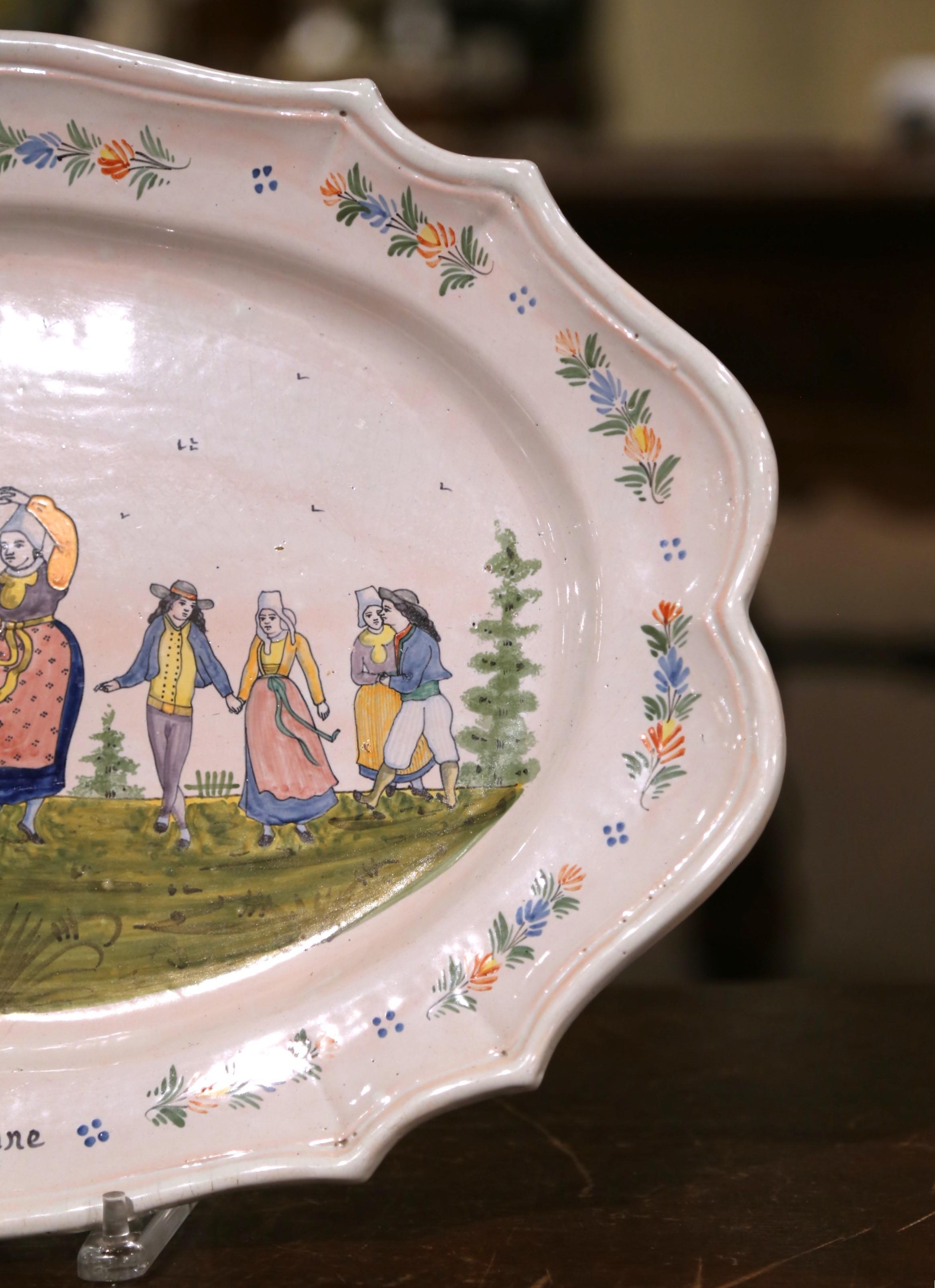 Early 20th Century French HB Quimper Faïence Oval Wall Platter, 