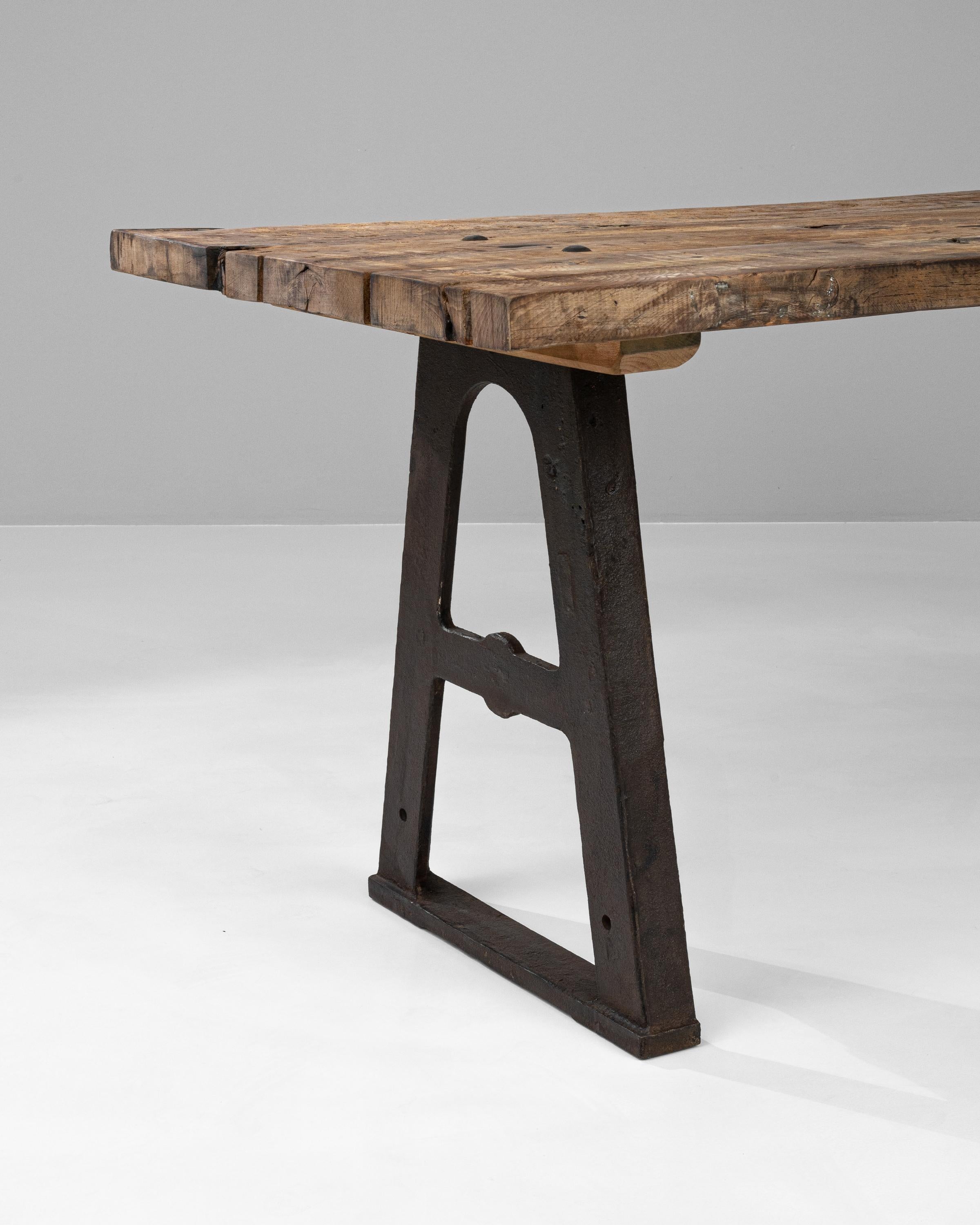 Early 20th Century French Industrial Table For Sale 2