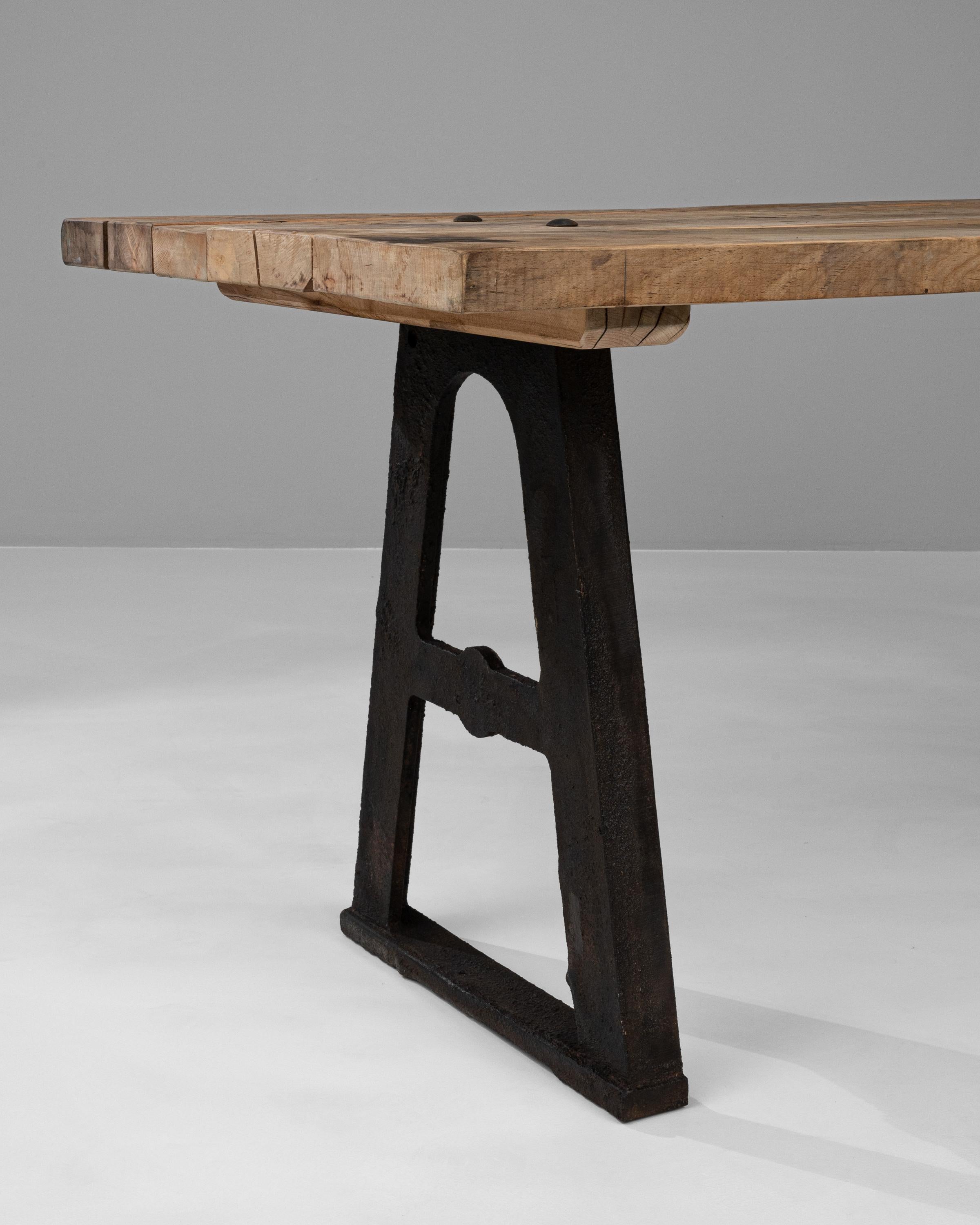 Early 20th Century French Industrial Table For Sale 2