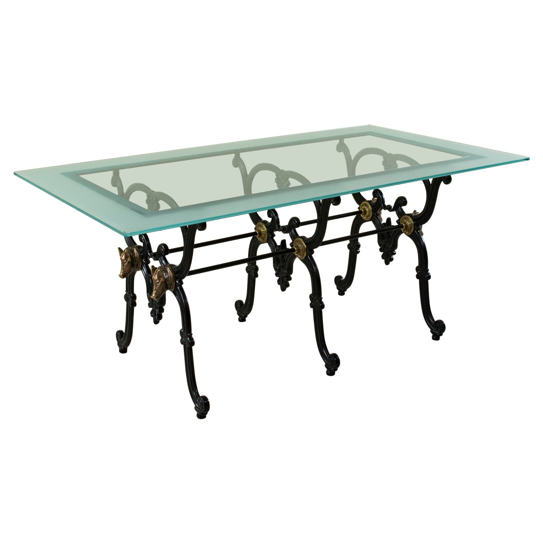 Mesa de comedor francesa de hierro y cristal de principios del siglo XX con jabalíes en venta