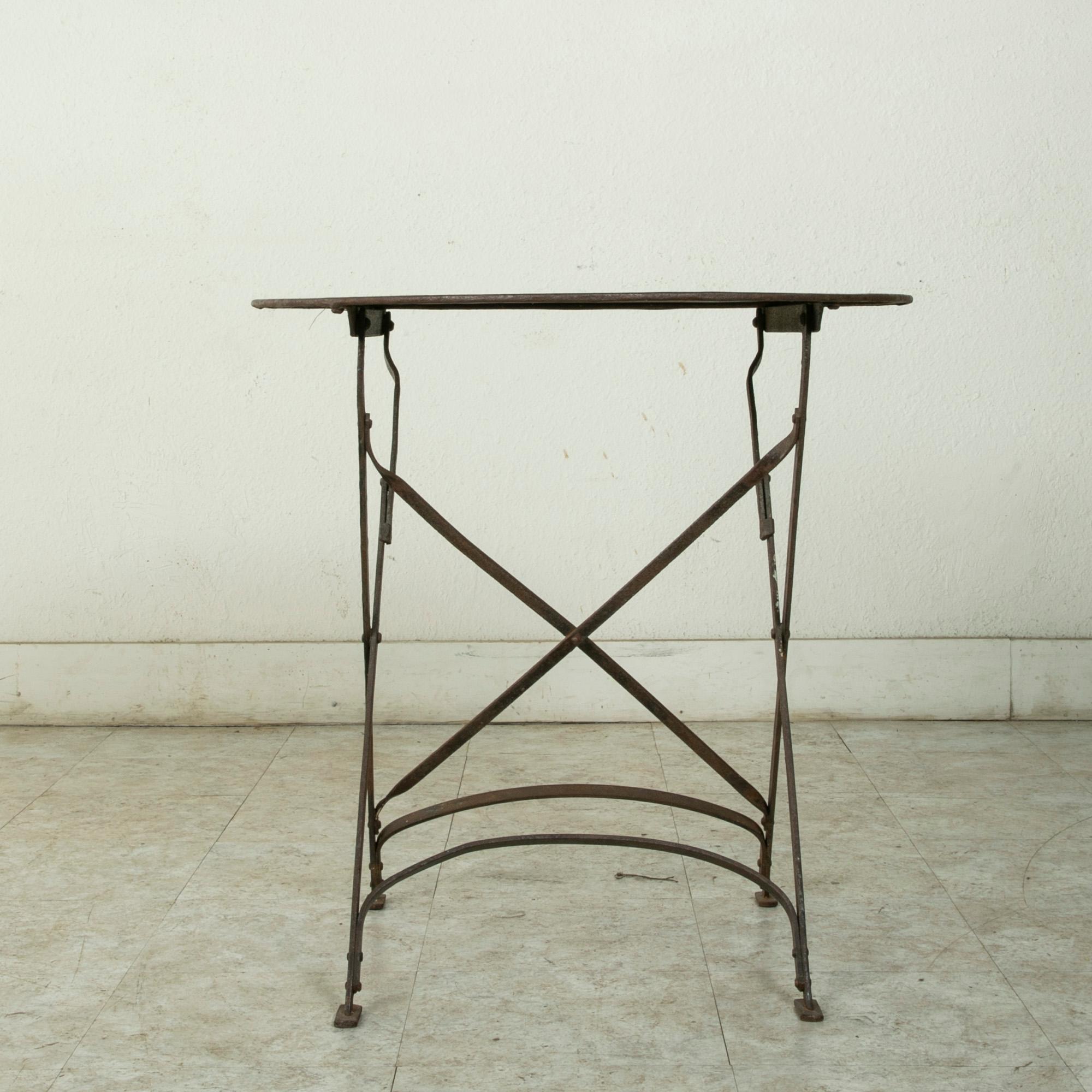 Early 20th Century French Iron and Wooden Bistro Set, Table and Two Chairs 9