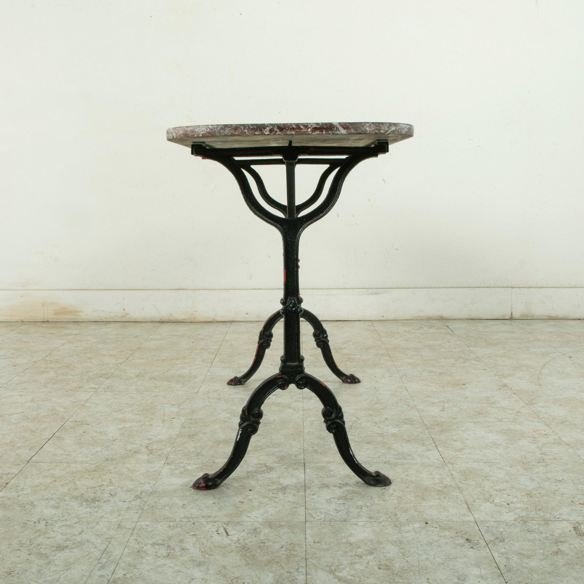 Early 20th Century French Iron Bistro Table or Outdoor Garden Table with Marble 1