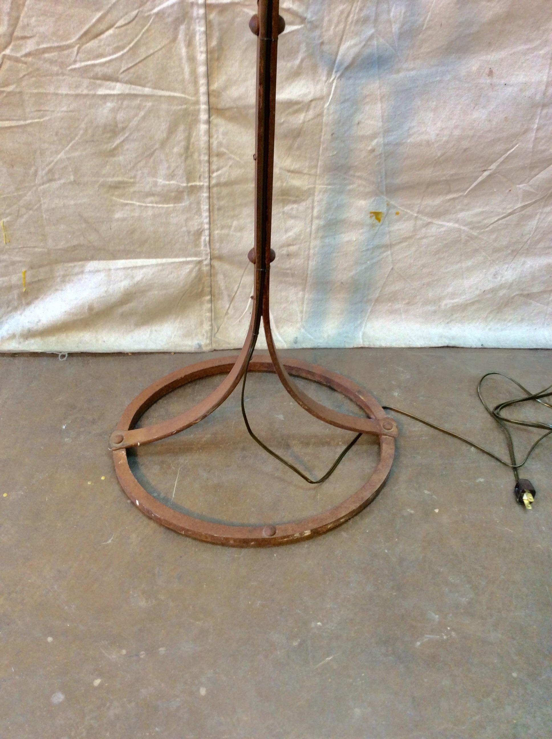 Early 20th Century French Iron Floor Lamp For Sale 9