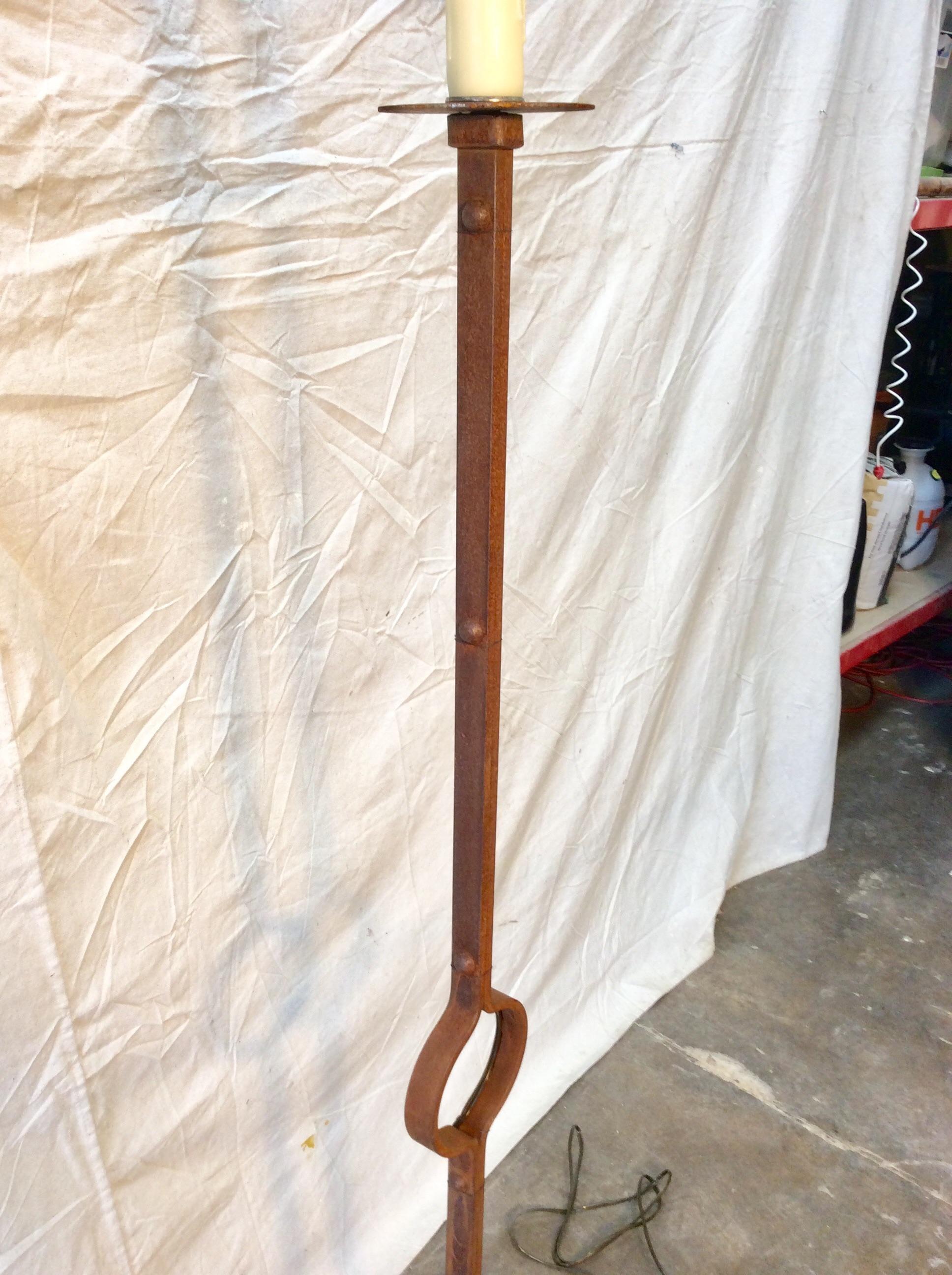 Early 20th Century French Iron Floor Lamp For Sale 3