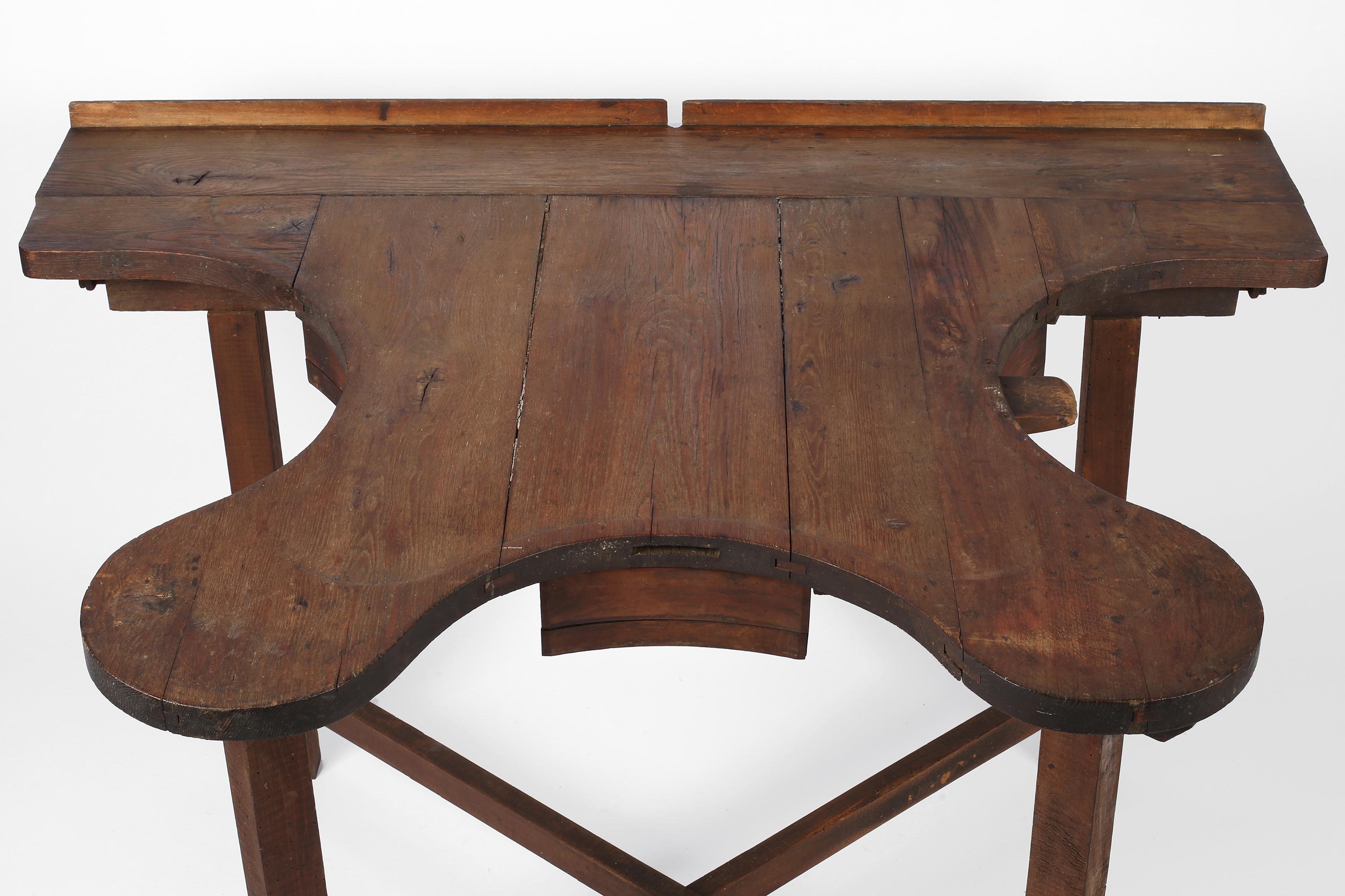 Mesa de joyero francesa de principios del siglo XX en venta 2