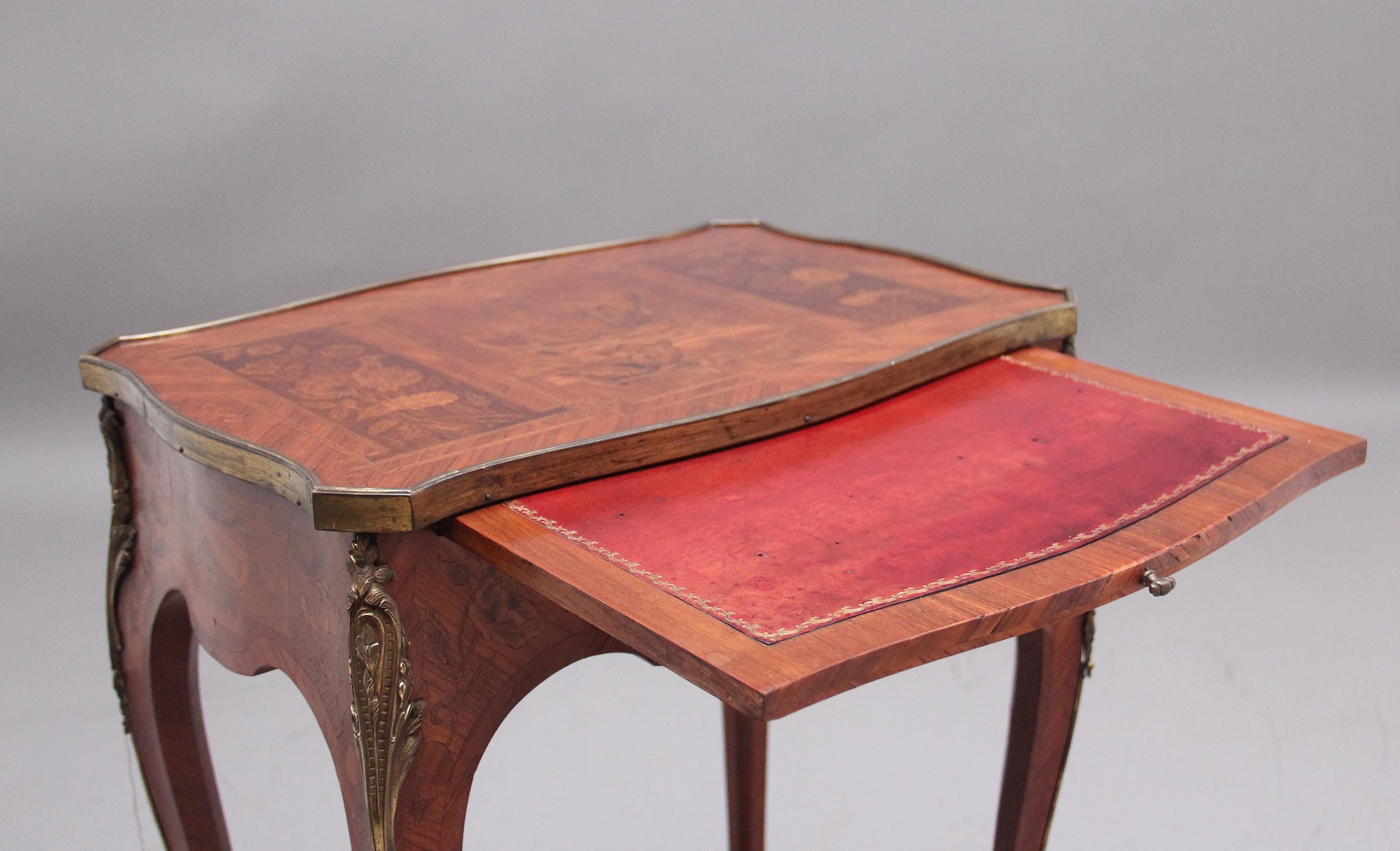 Early 20th Century French Kingwood and Marquetry Side Table In Good Condition For Sale In Martlesham, GB