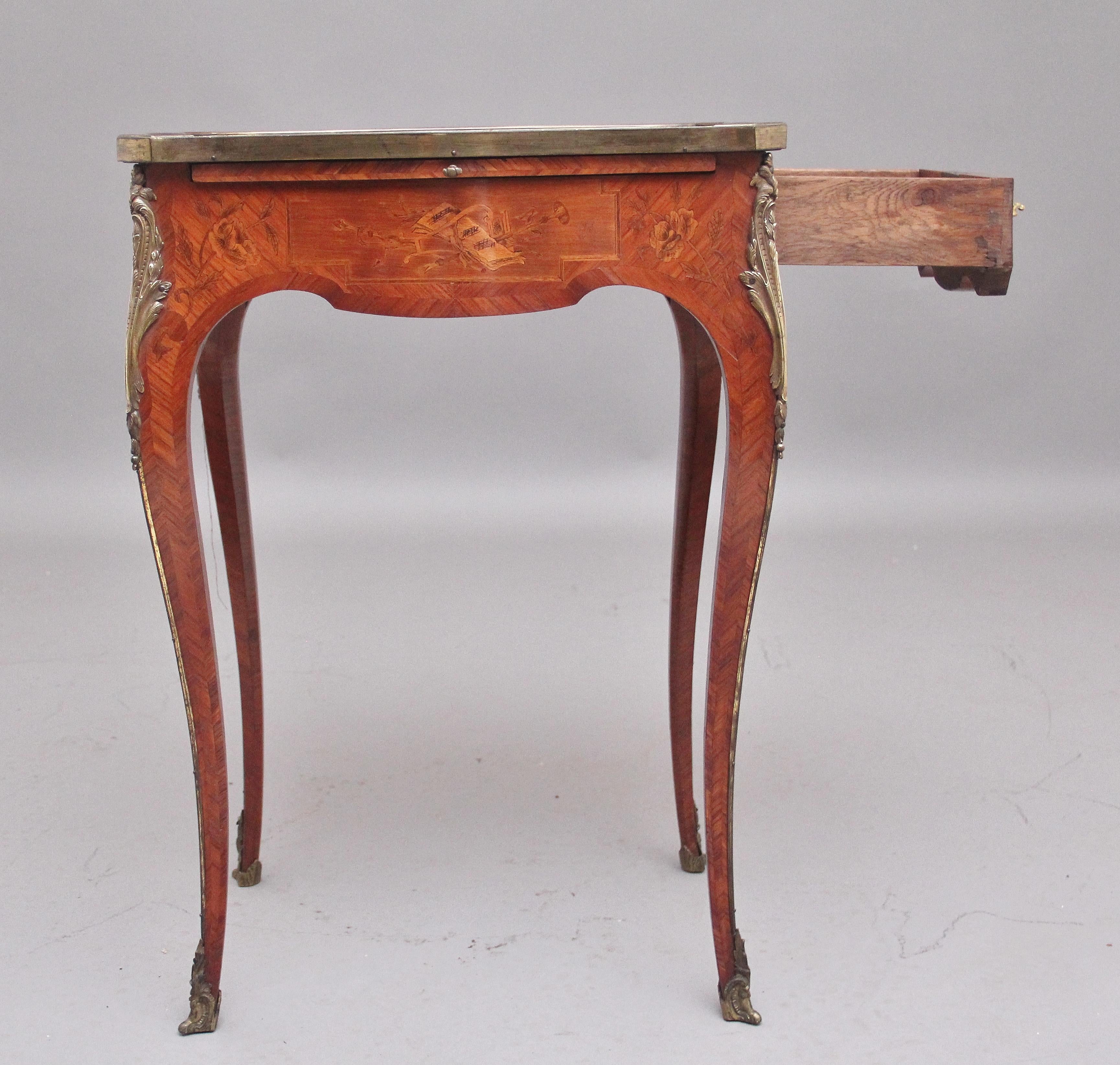 Early 20th Century French Kingwood and Marquetry Side Table For Sale 2