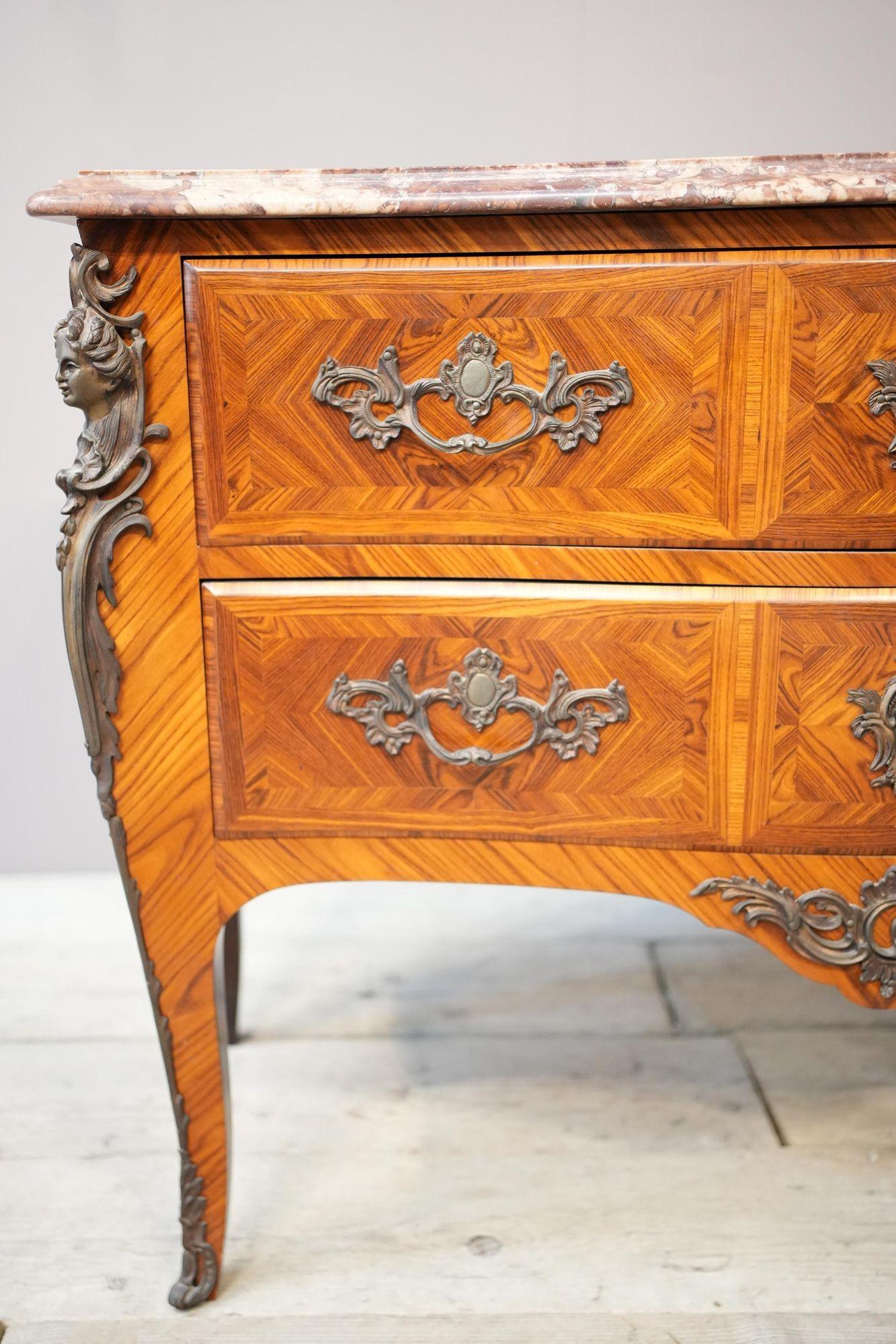 Early 20th century French Kingwood chest of drawers For Sale 6
