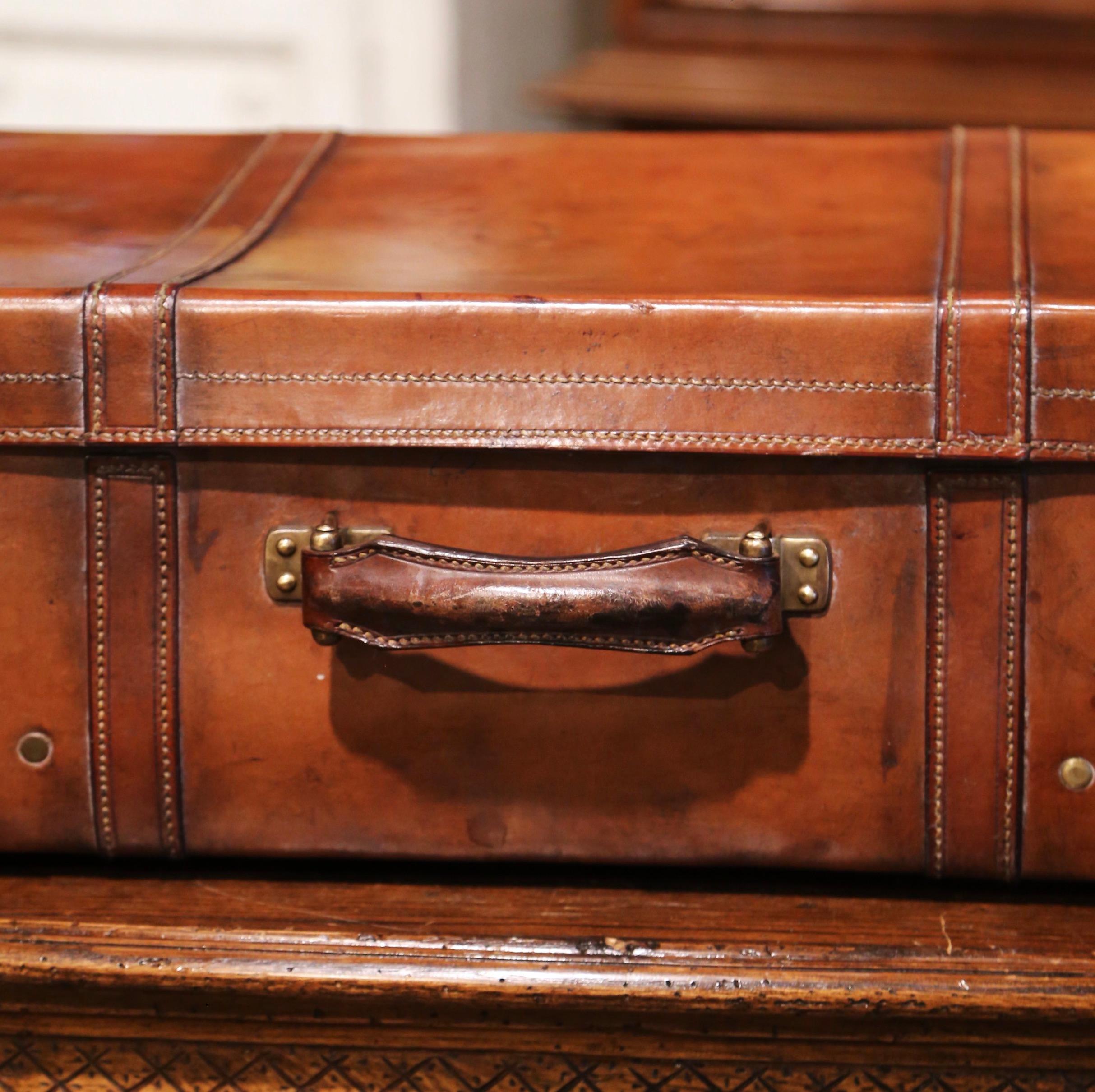 Early 20th Century French Leather Suitcase with Inside Upholstery and Tray In Excellent Condition In Dallas, TX