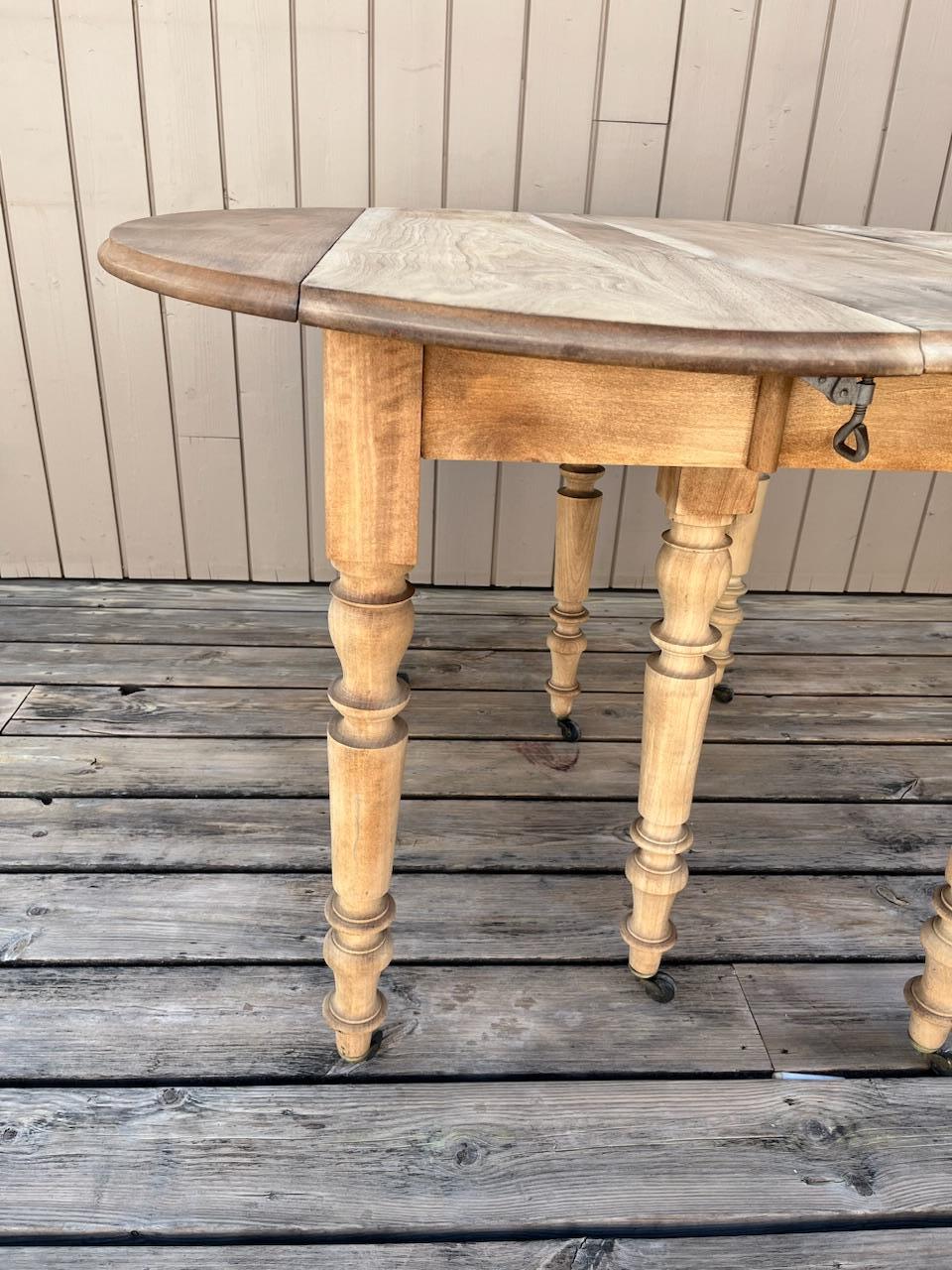 Early 20th century French Light Walnut Antique Console or Table, 1900s For Sale 8