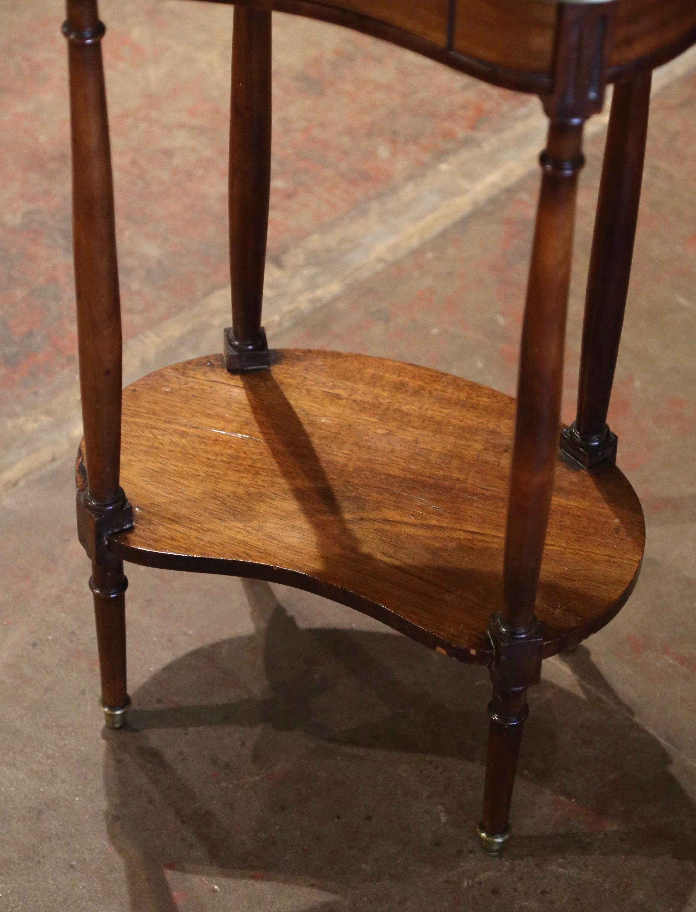 Table d'appoint en acajou à plateau de marbre Louis Philippe du début du XXe siècle Excellent état - En vente à Dallas, TX