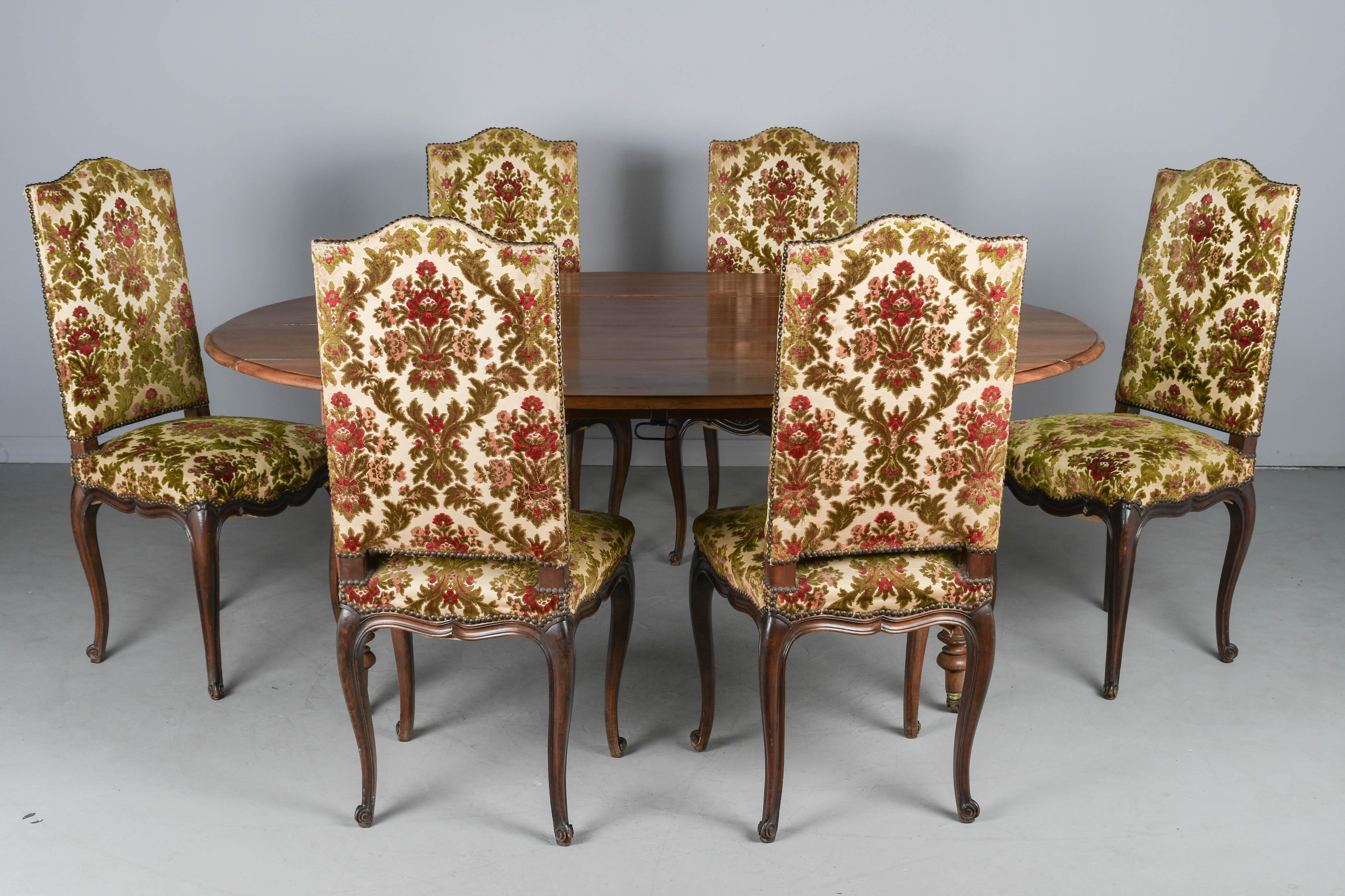 Mesa de comedor ovalada de estilo Louis Philippe francés de principios del siglo XX en venta 2