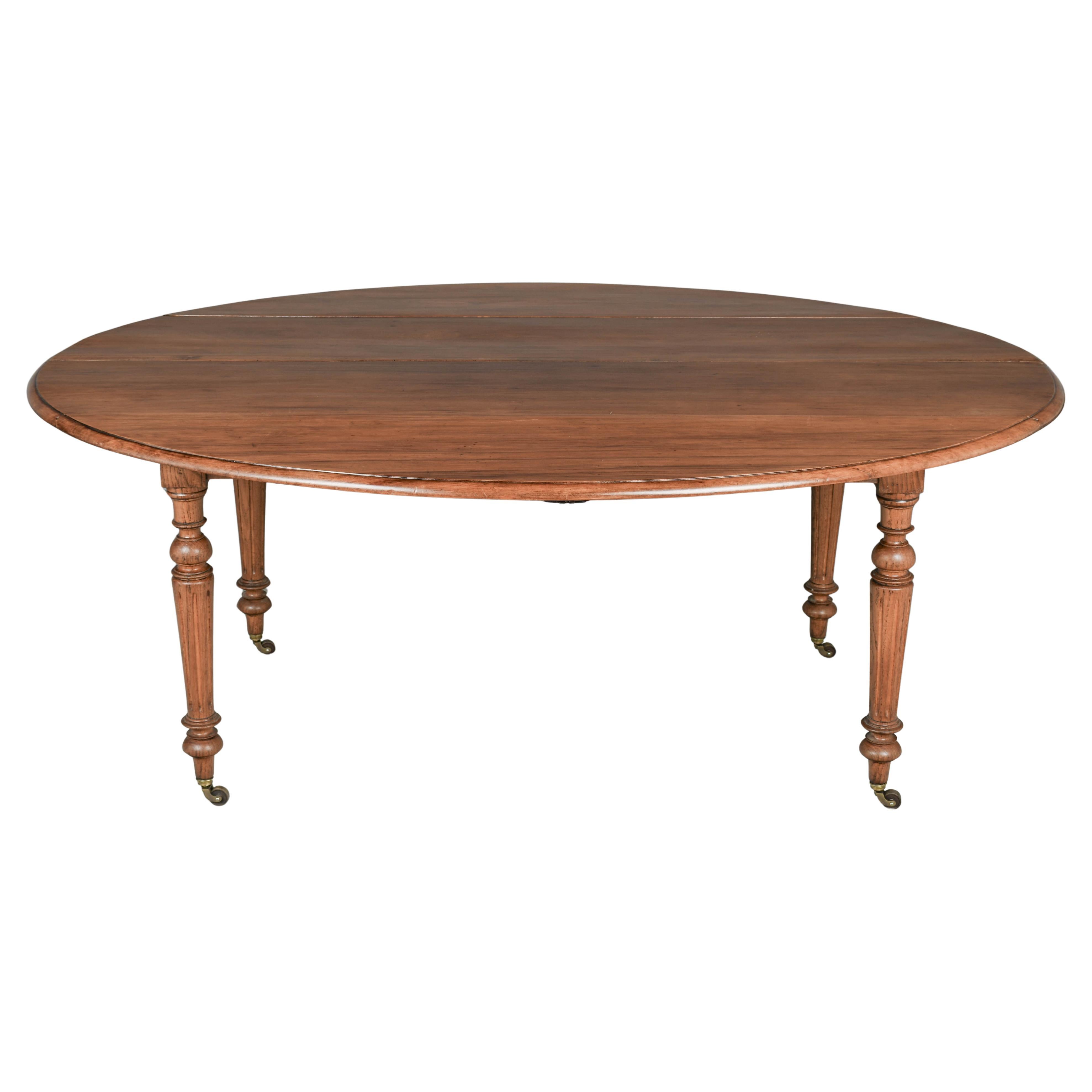 Early 20th Century French Louis Philippe Style Drop-Leaf Oval Dining Table