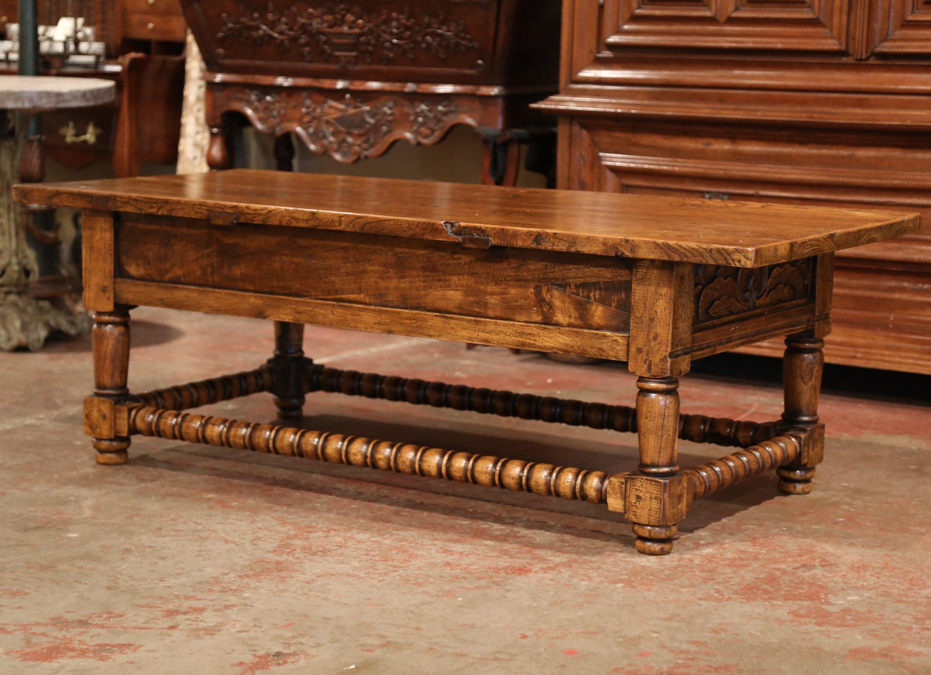 Early 20th Century French Louis XIII Carved Chestnut Coffee Table with Drawers 5