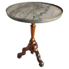 Early 20th Century French Louis XIII Style Walnut and Marble Tripod Side Table
