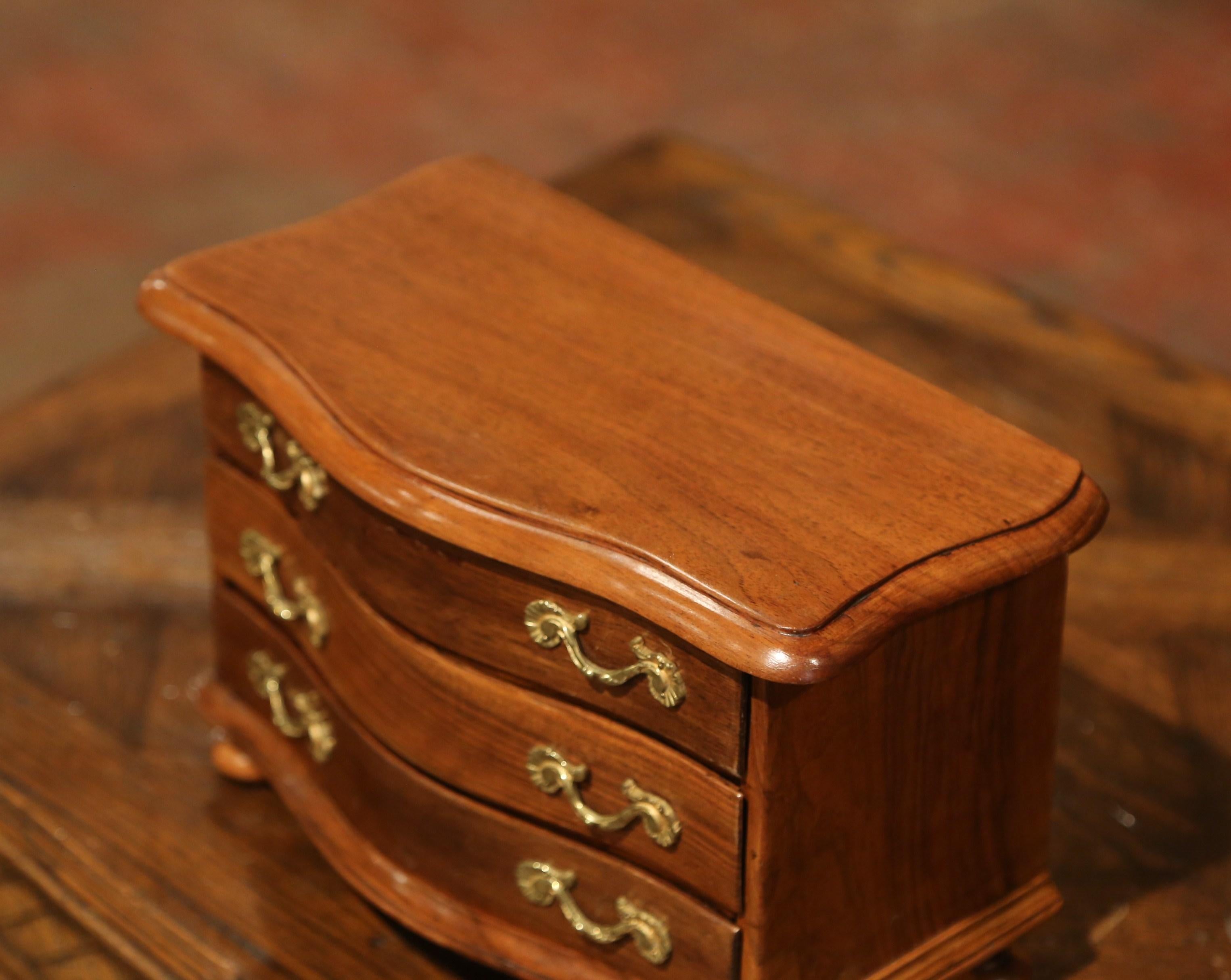 Patinated Early 20th Century French Louis XIV Carved Walnut Bombe Miniature Commode Chest For Sale