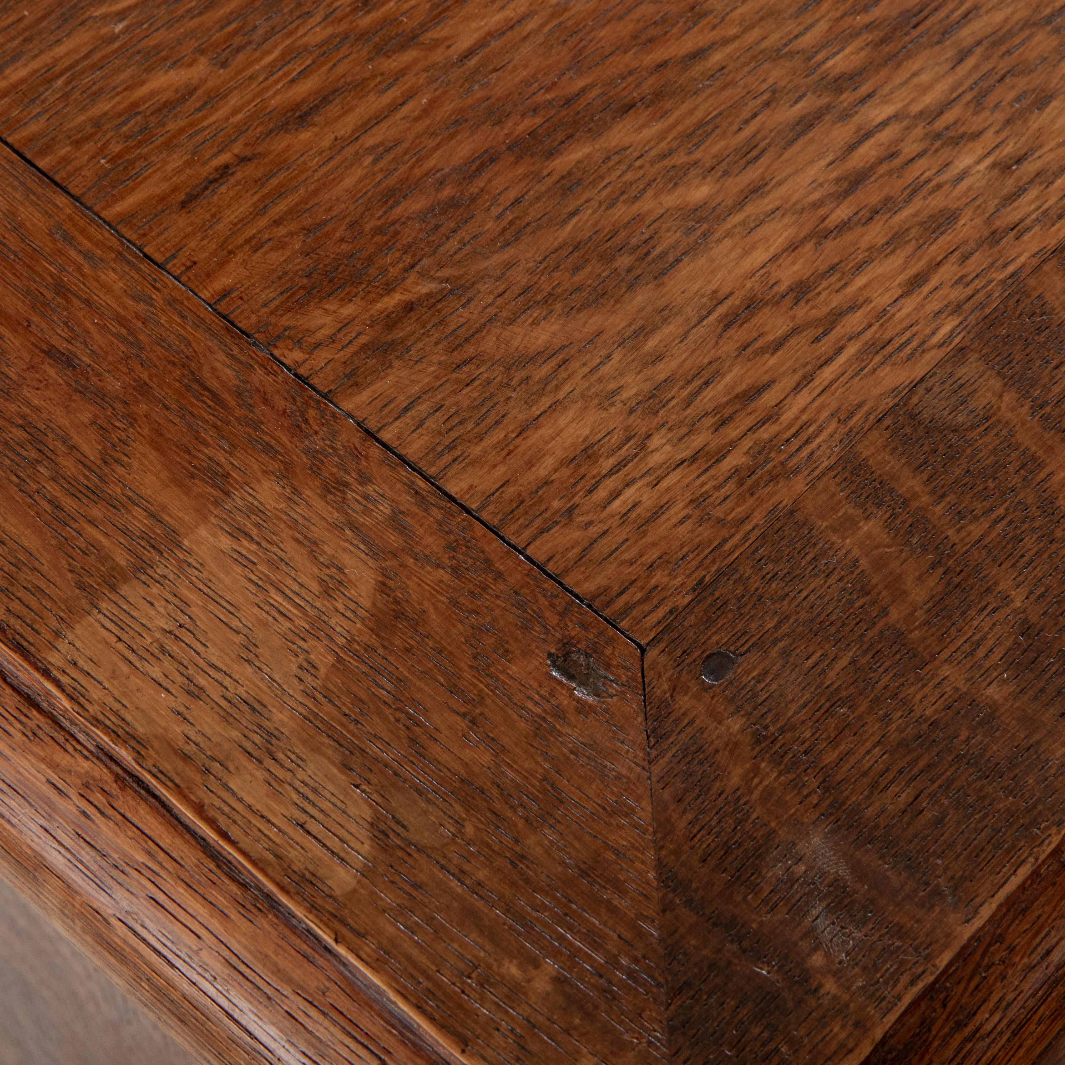 Early 20th Century French Louis XIV Style Oak Buffet, Sideboard, 16-inch Depth For Sale 10