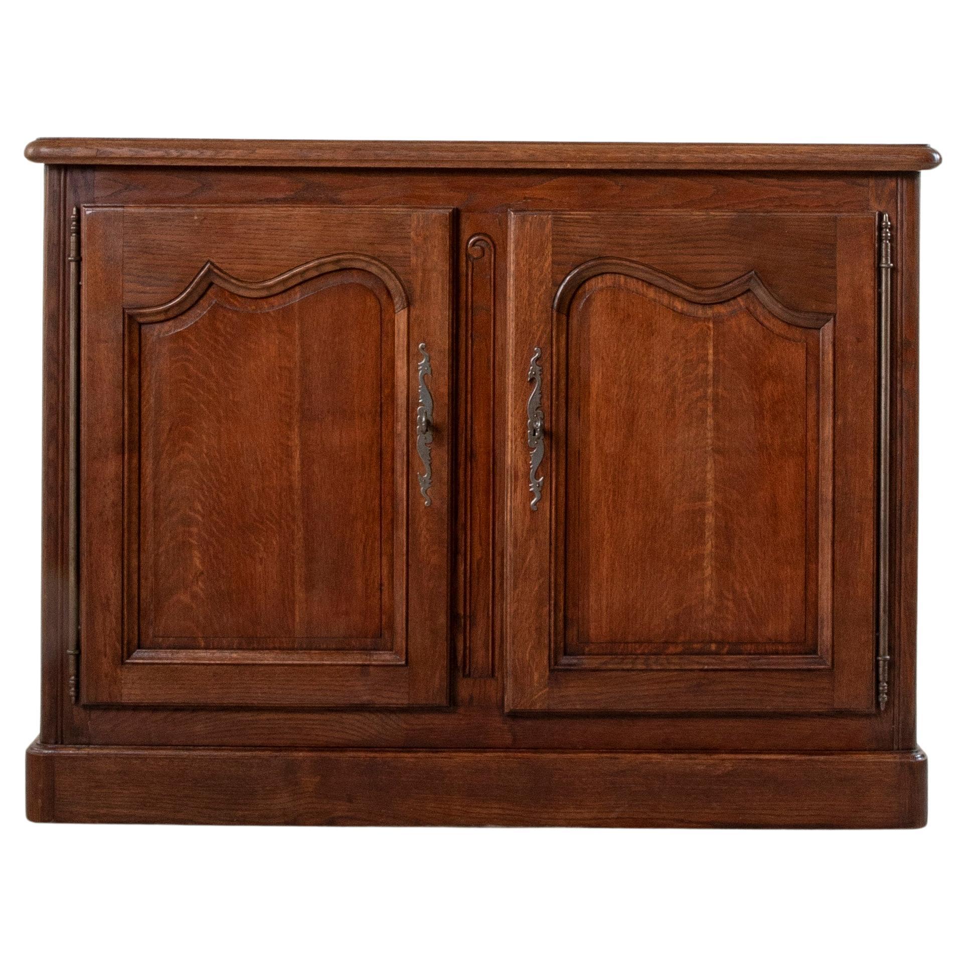Early 20th Century French Louis XIV Style Oak Buffet, Sideboard, 16-inch Depth For Sale