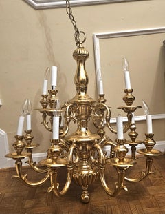 Early 20th Century French Louis XIV Style Twelve Branch Ormolu Chandelier