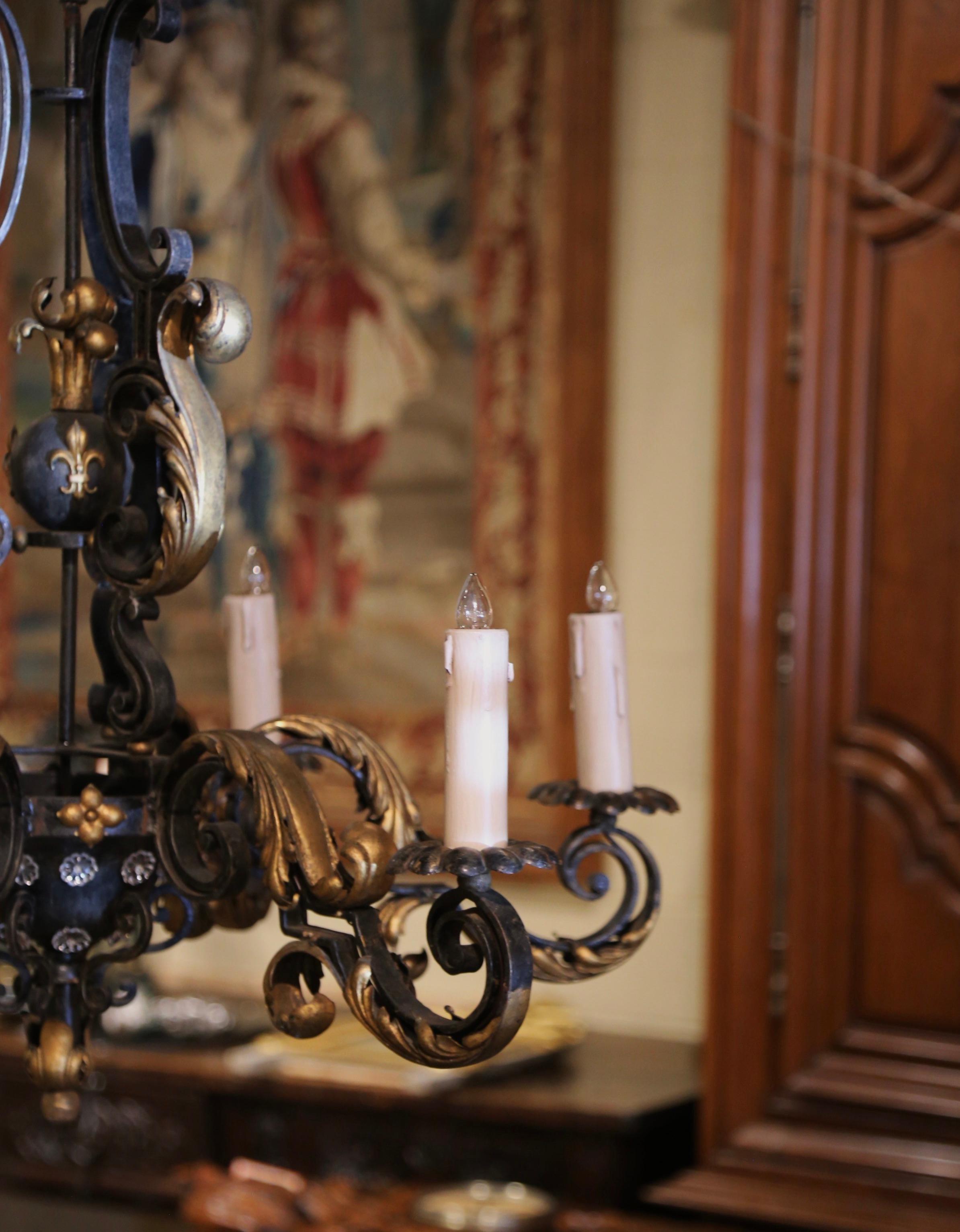 Early 20th Century French Louis XV Black and Gilt Six-Light Iron Chandelier 1