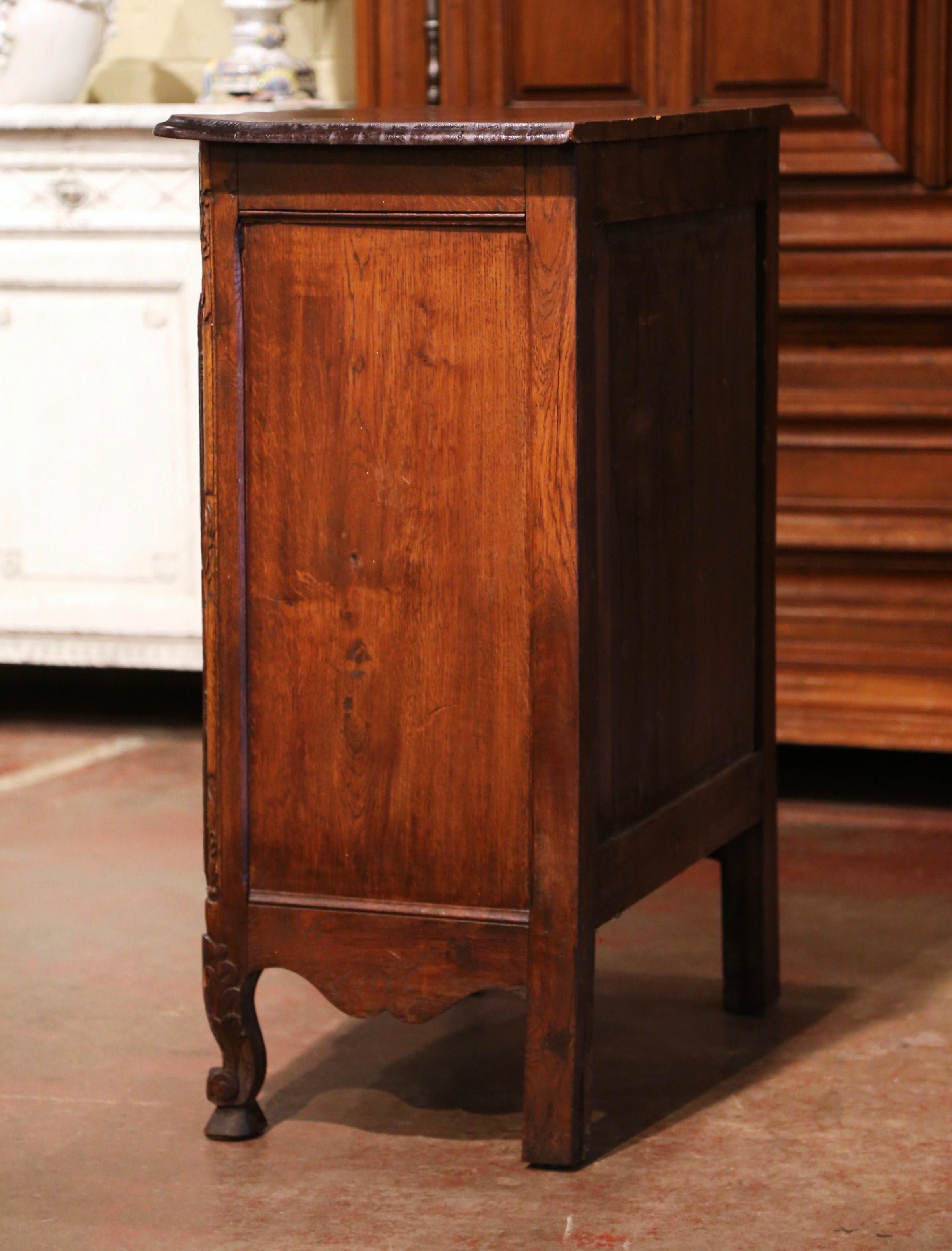 Early 20th Century French Louis XV Carved Oak Jelly Cabinet from Normandy 11