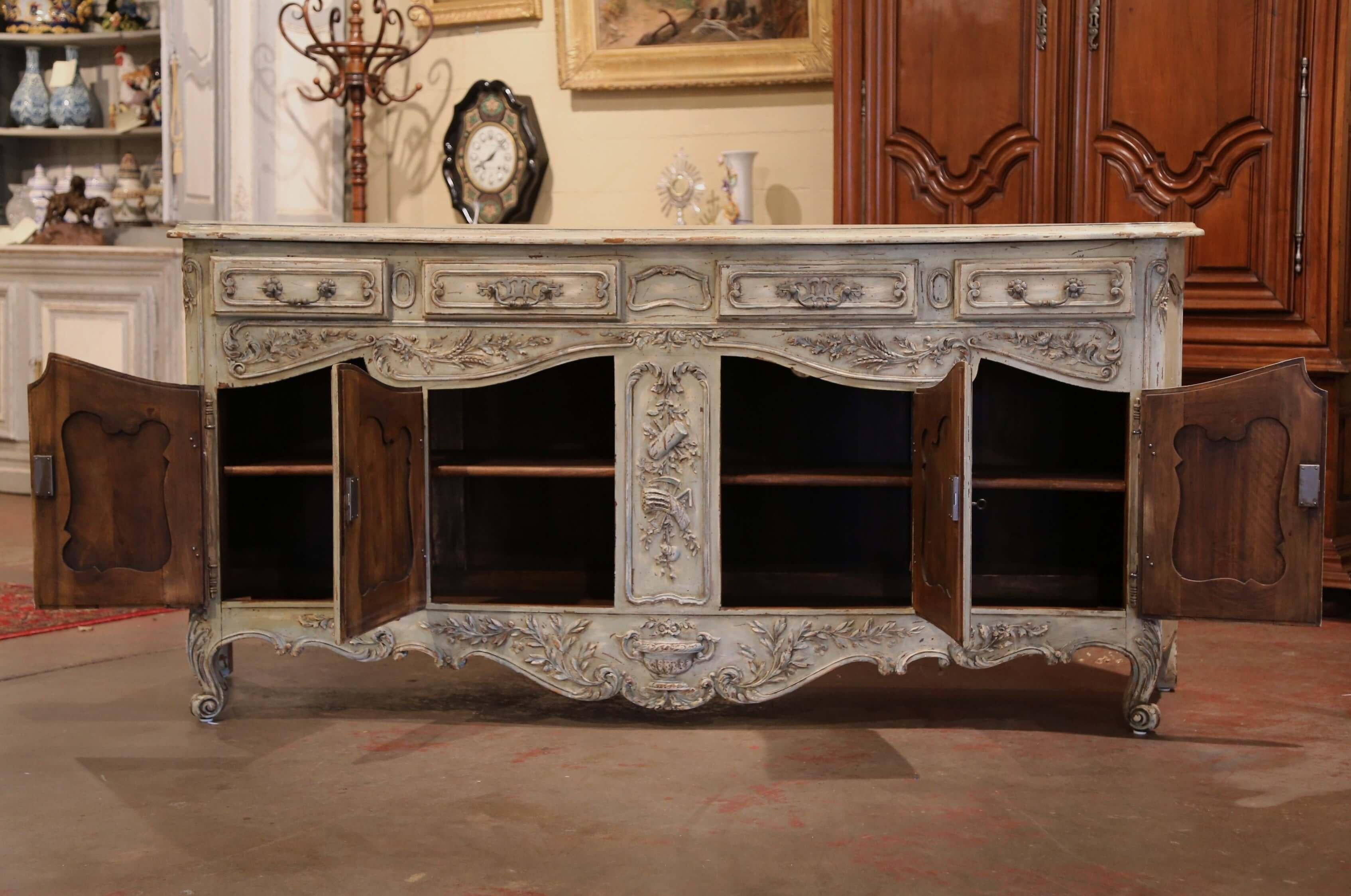 Early 20th Century French Louis XV Carved Painted Four-Door Buffet from Provence In Excellent Condition For Sale In Dallas, TX
