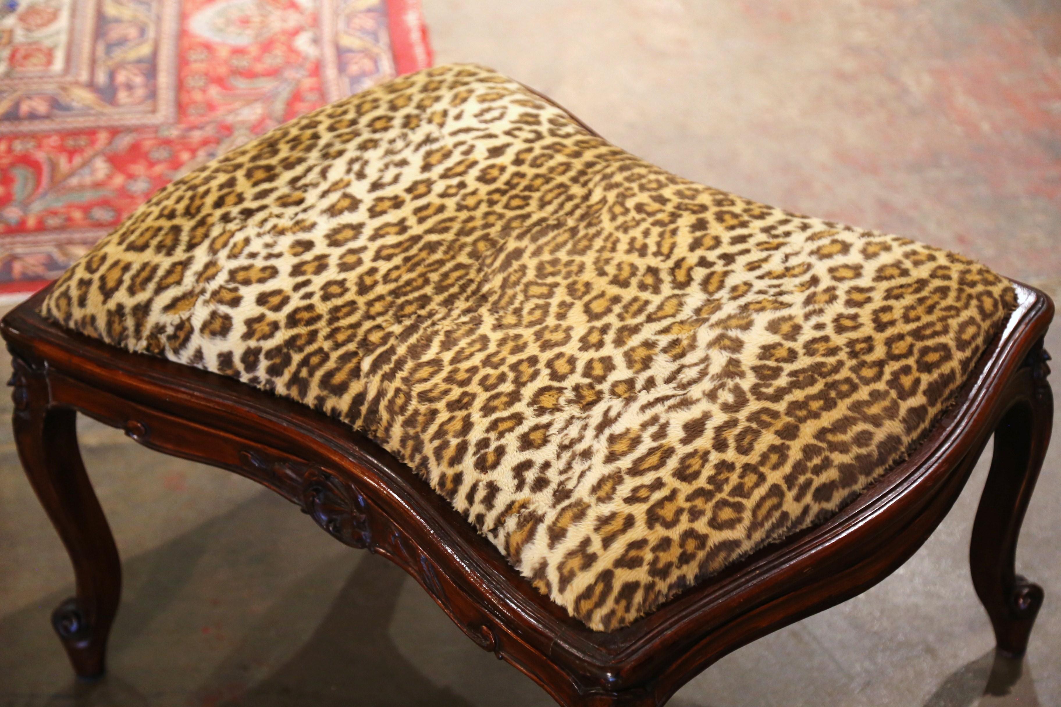 Hand-Carved Early 20th Century French Louis XV Carved Walnut with Faux Fur Upholstery  For Sale