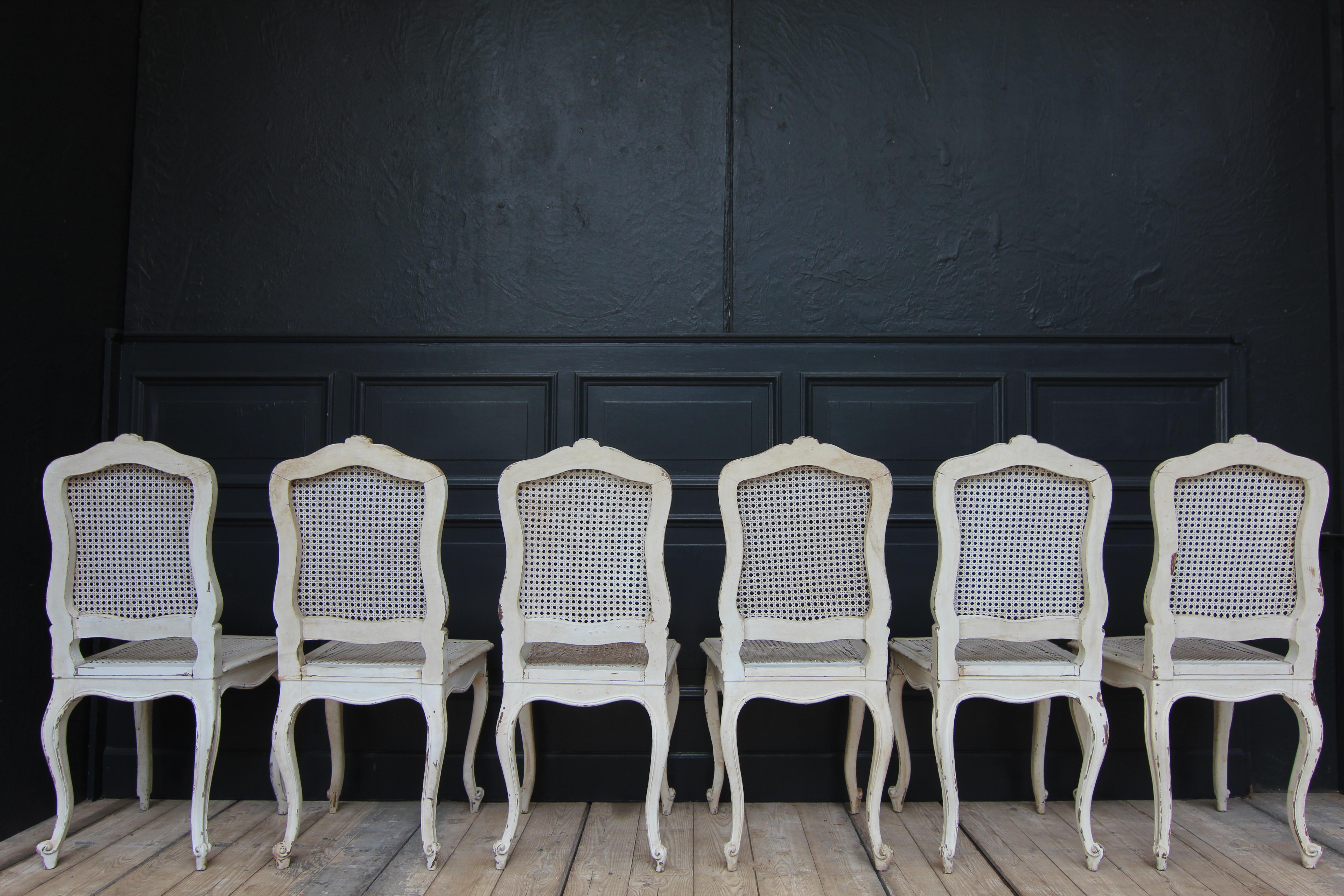 Early 20th Century French Louis XV Chairs in original Paint, Set of 6 6