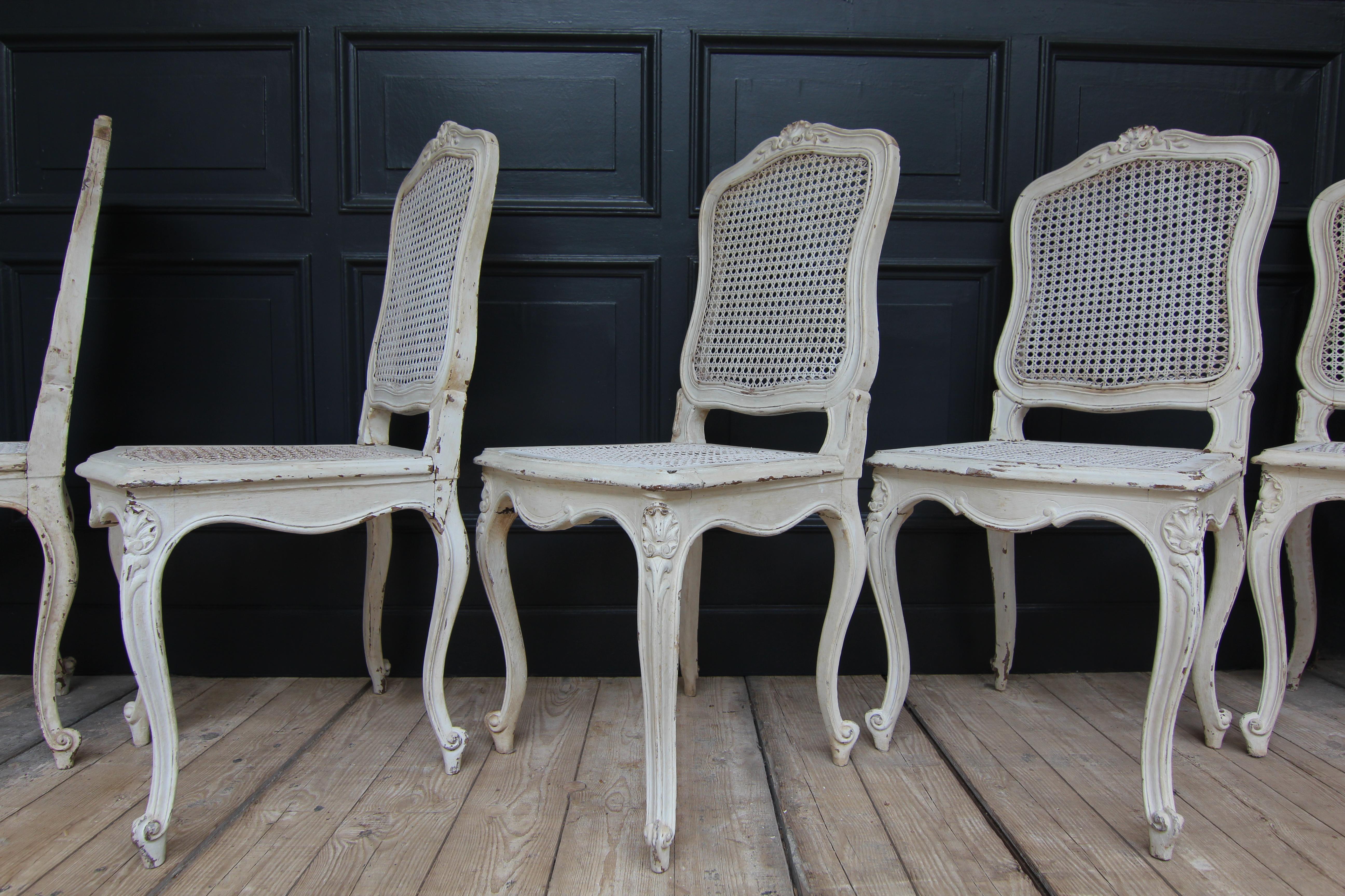 Early 20th Century French Louis XV Chairs in original Paint, Set of 6 9