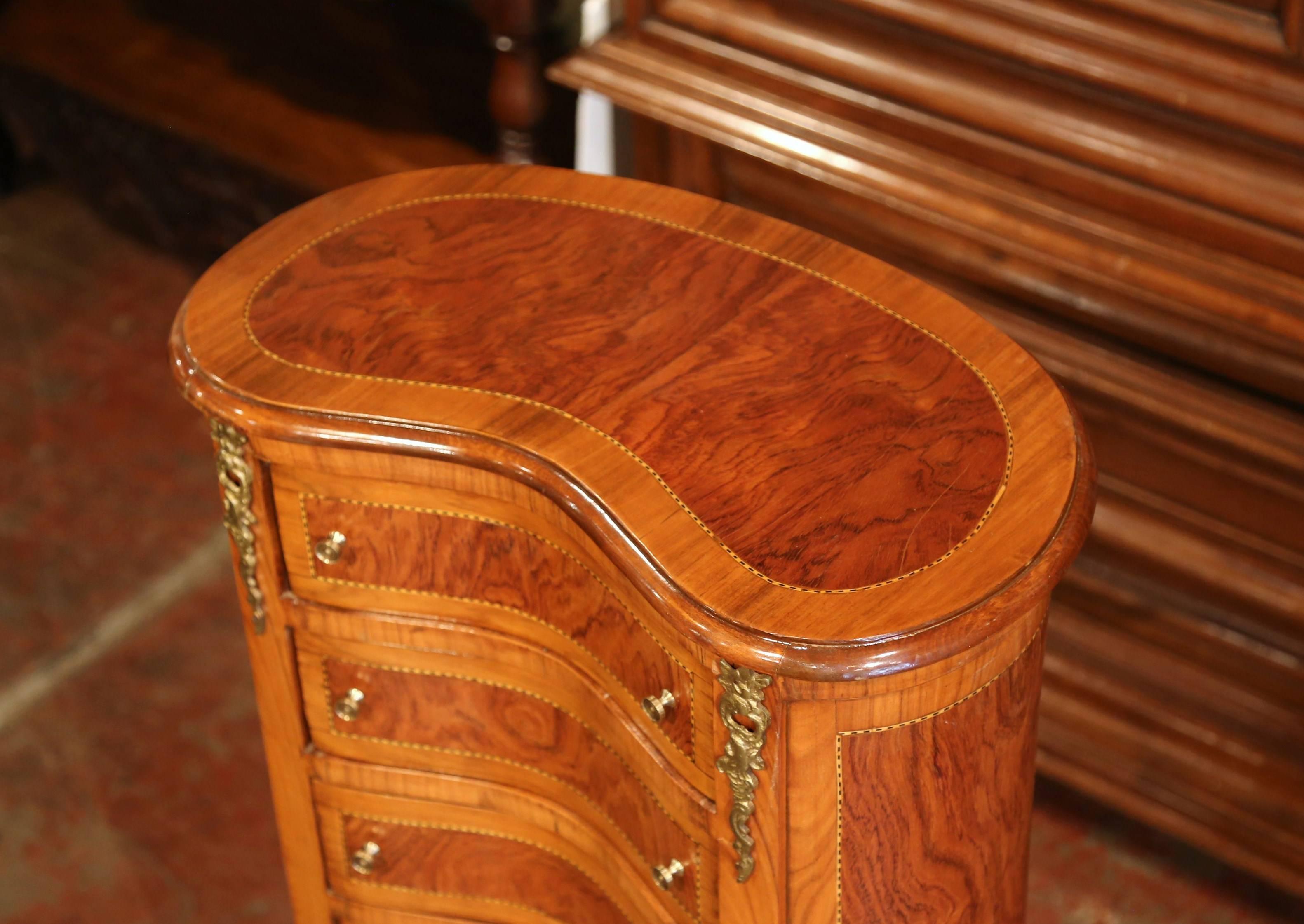 Early 20th Century French Louis XV Kidney Shaped Seven-Drawer Chest of Drawers In Excellent Condition In Dallas, TX