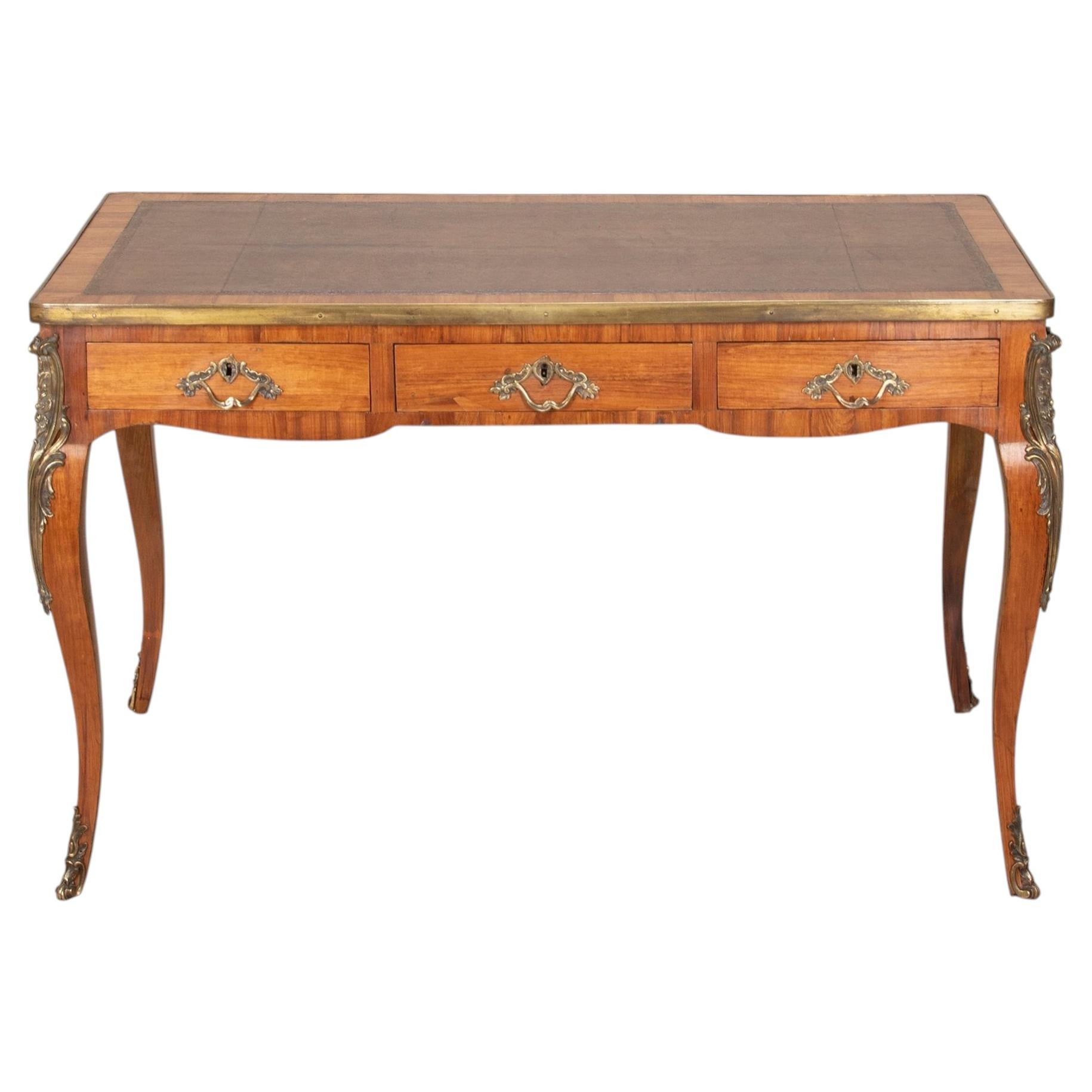 Bureau francés de principios del siglo XX estilo Luis XV