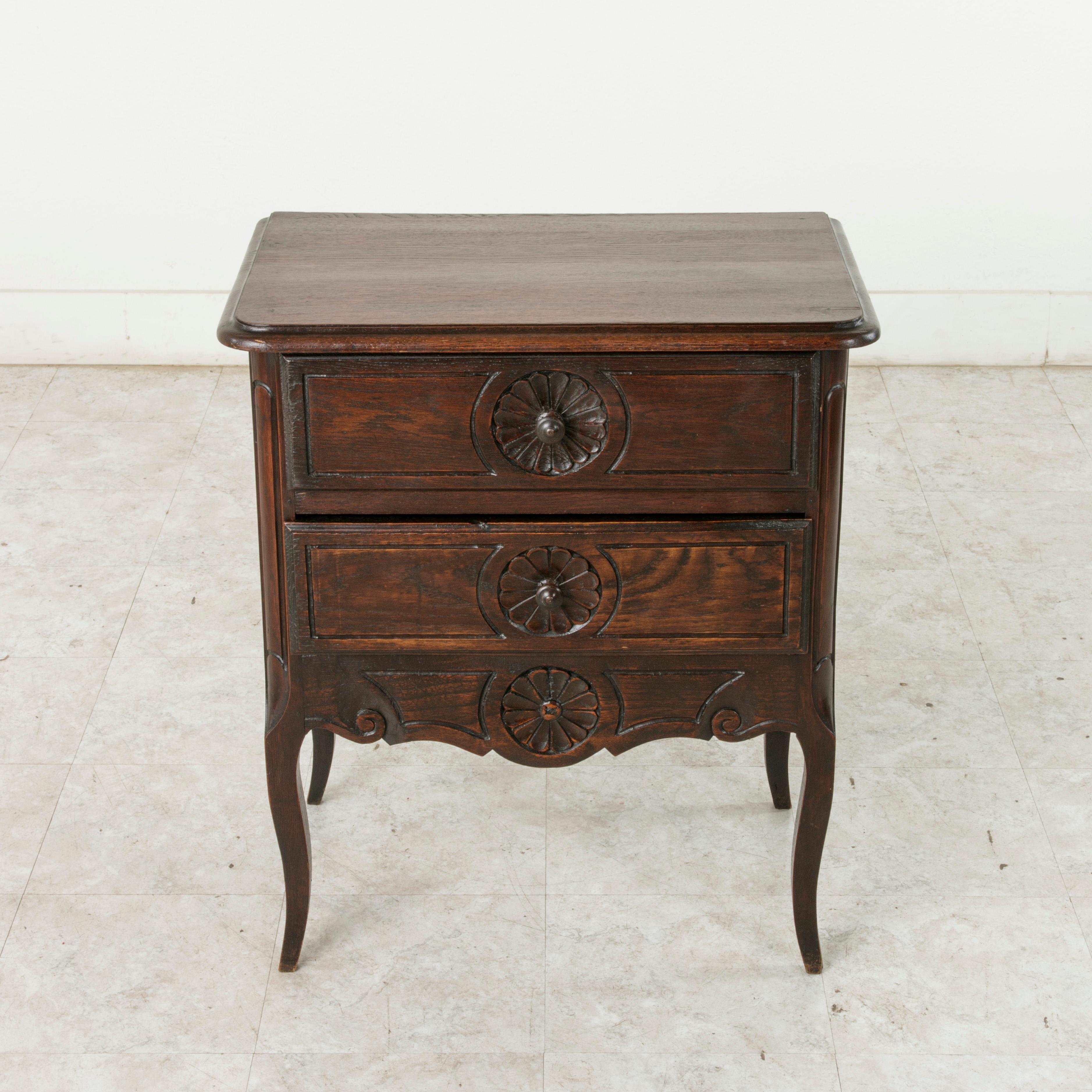 Hand-Carved Early 20th Century French Louis XV Style Carved Oak Nightstand, or Chest