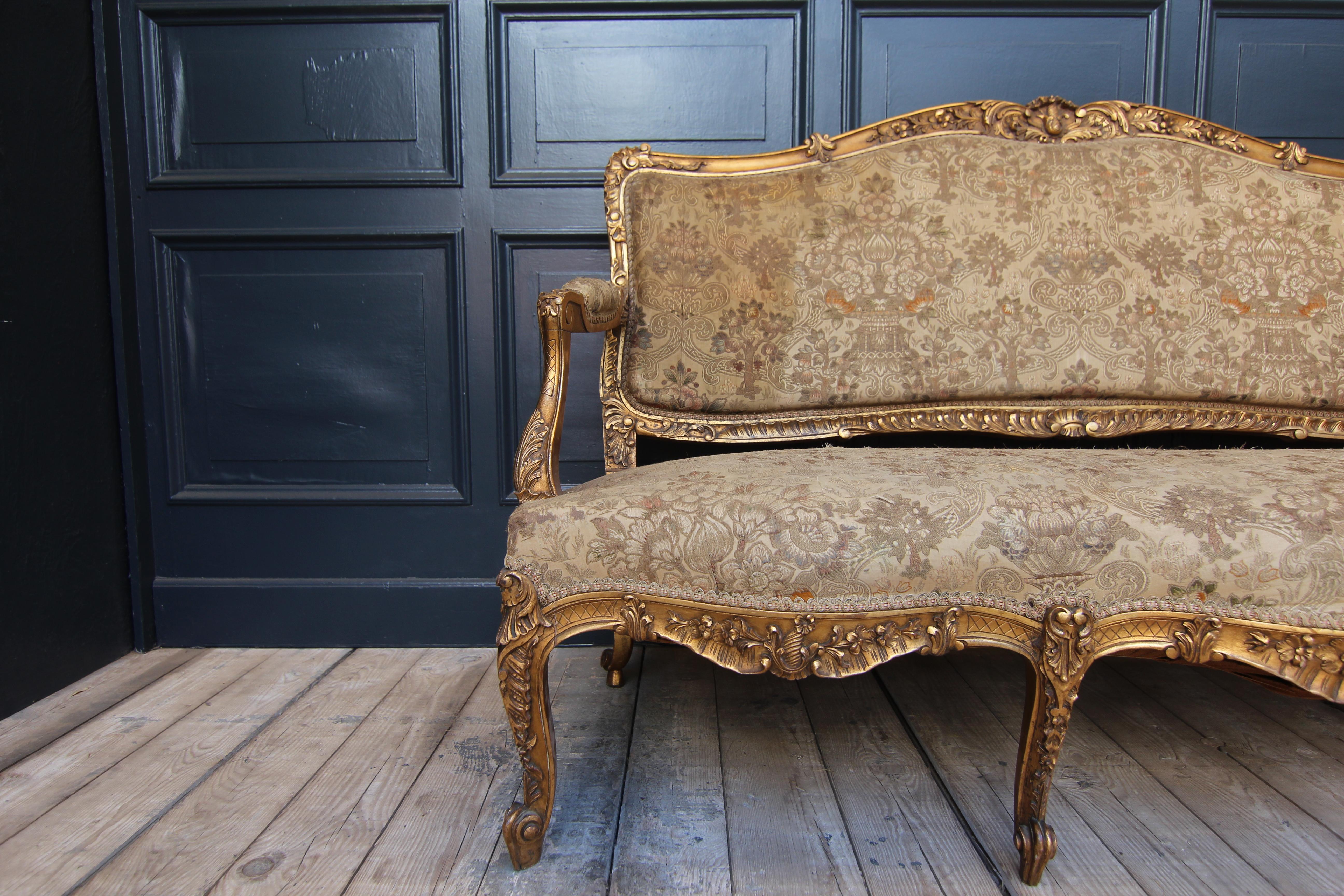 Early 20th Century French Louis XV Style Giltwood and Tapestry Salon Suite 7