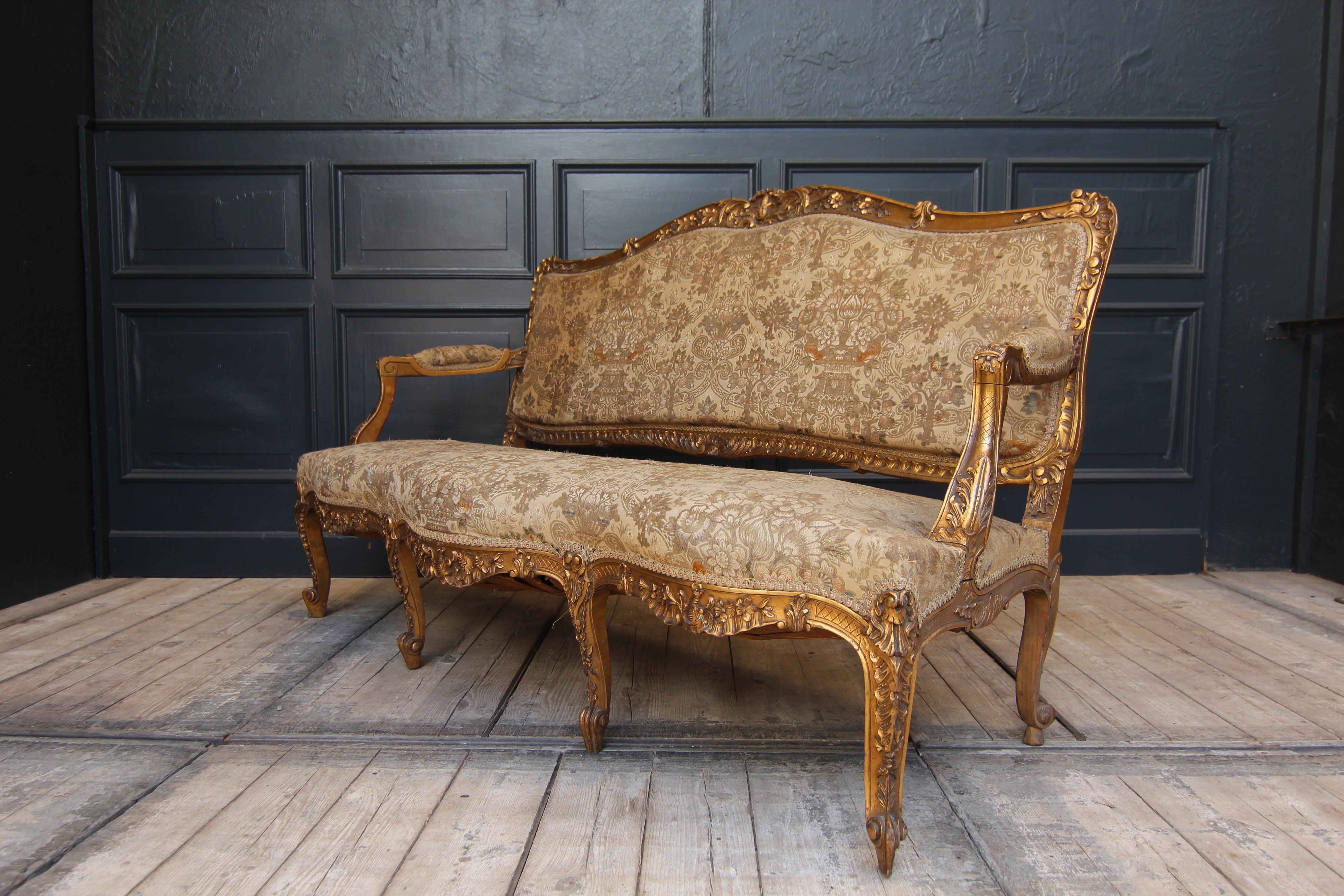 Early 20th Century French Louis XV Style Giltwood and Tapestry Salon Suite 8