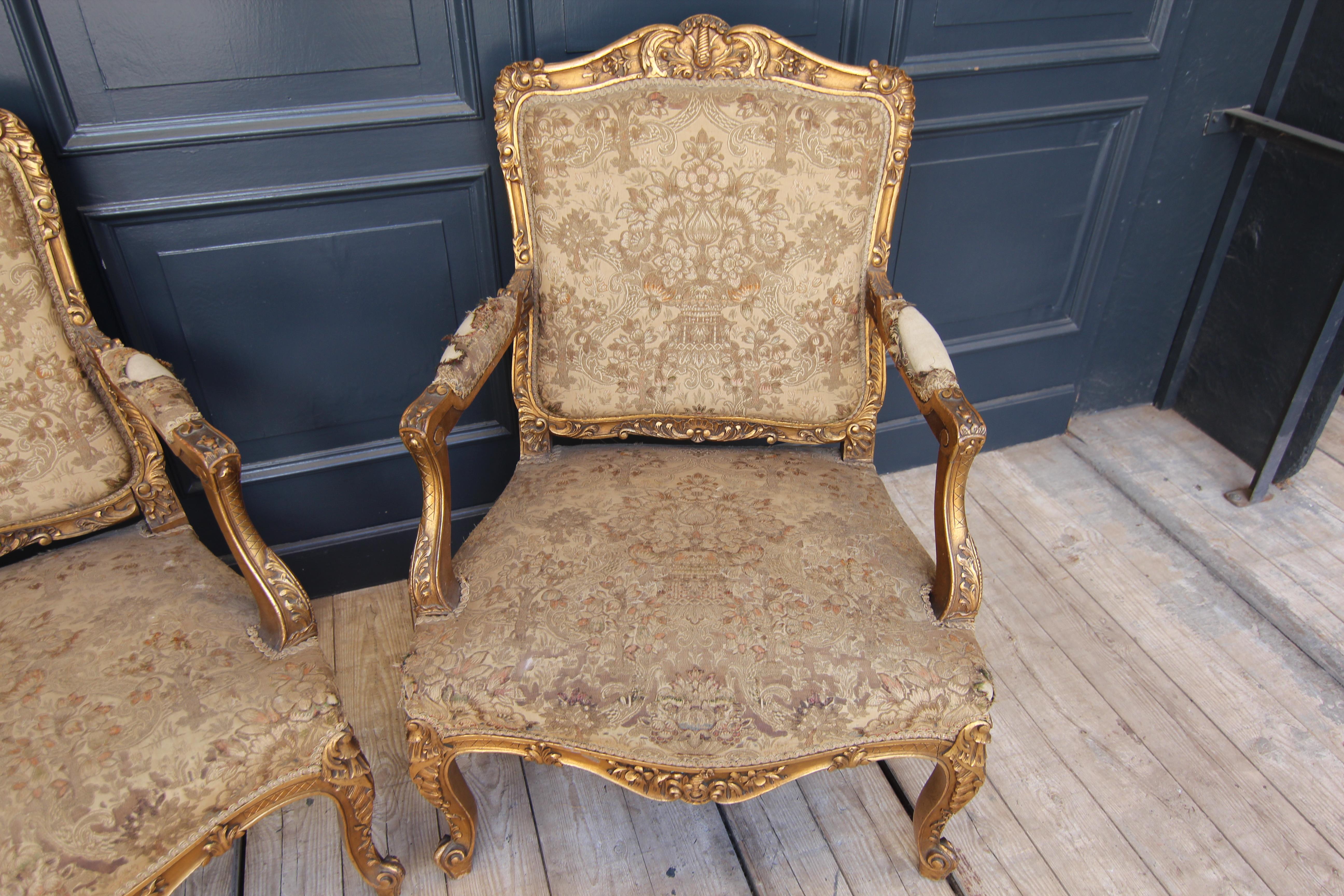Early 20th Century French Louis XV Style Giltwood and Tapestry Salon Suite 15