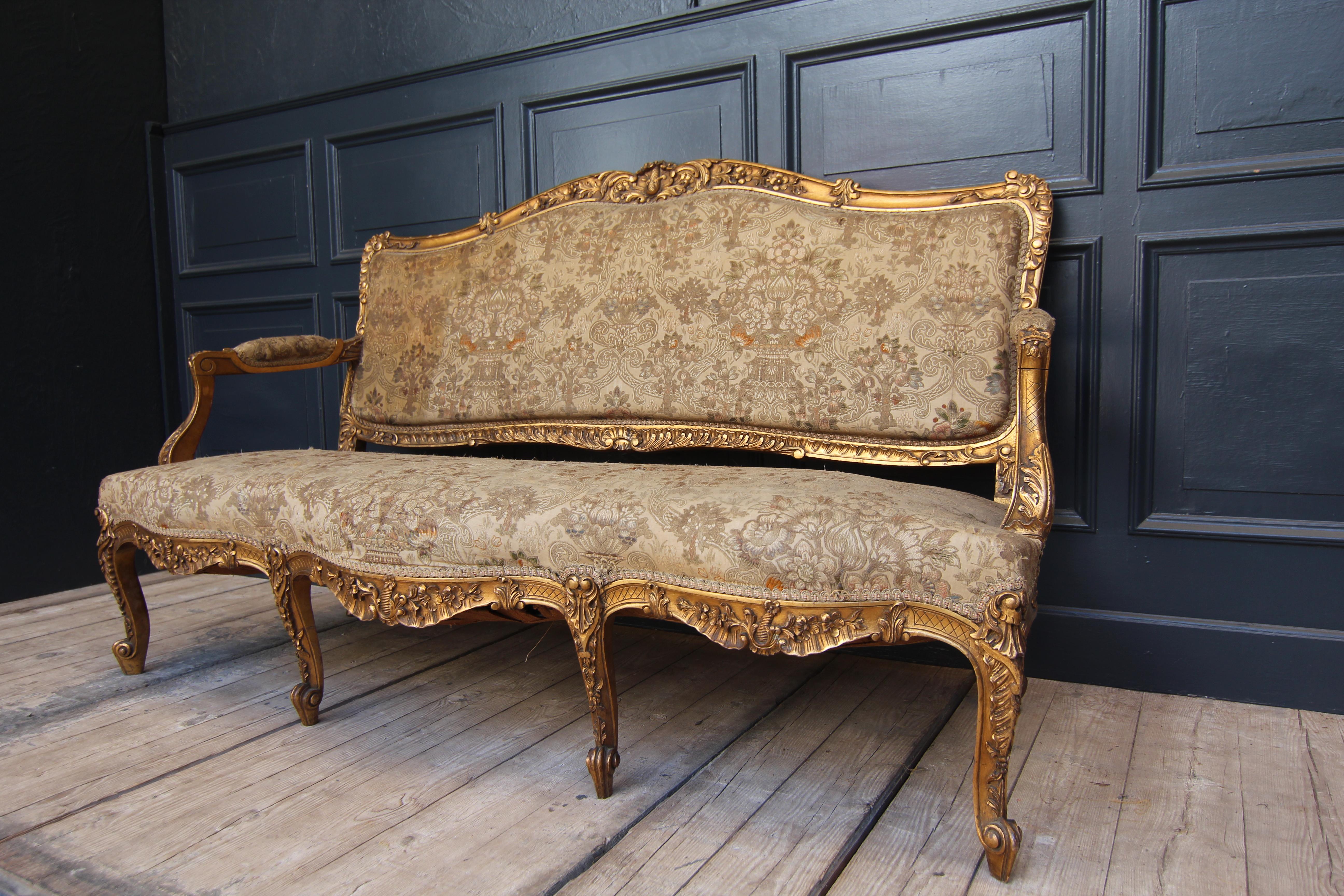 Early 20th Century French Louis XV Style Giltwood and Tapestry Salon Suite 2