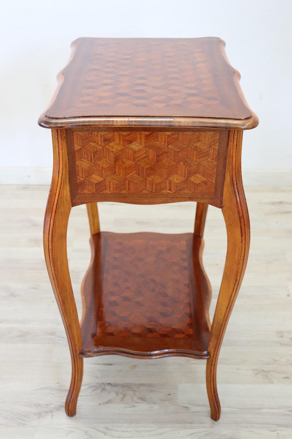 Early 20th Century French Louis XV Style Marquetry Wood Side Table Vanity Table 5