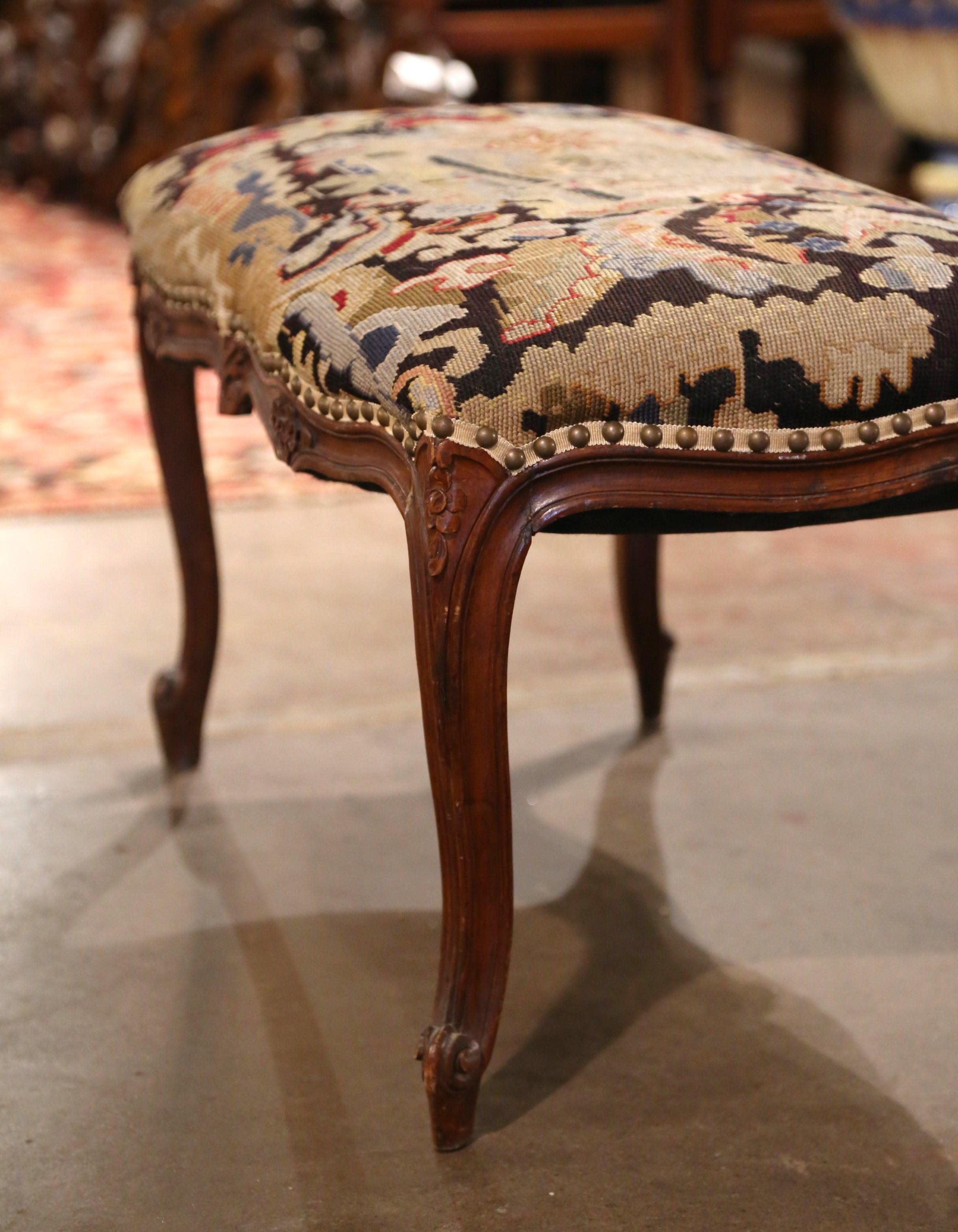 Early 20th Century French Louis XV Walnut Bench with Needlepoint Tapestry 5